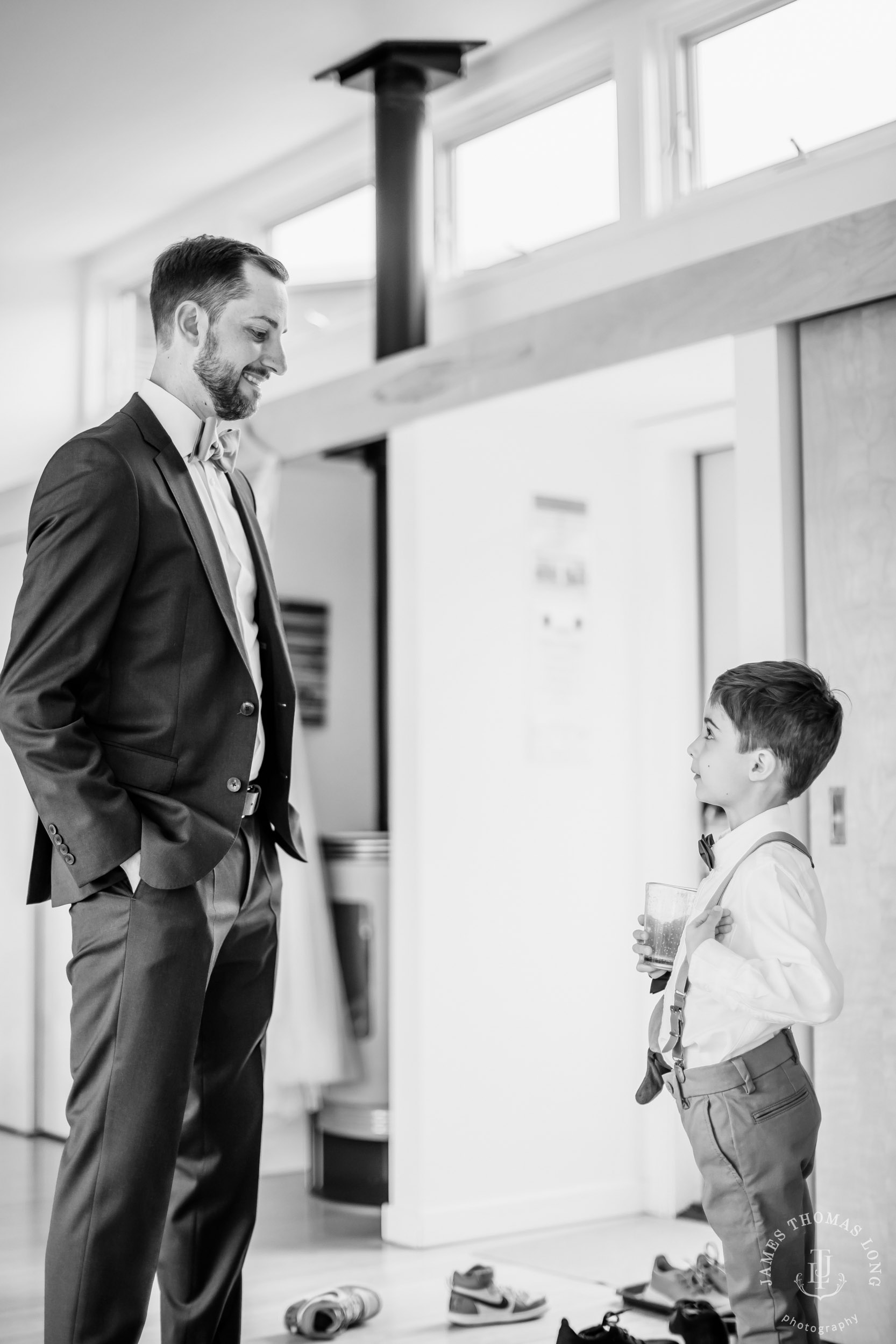 Tsillan Cellars Lake Chelan wedding by Seattle wedding photographer James Thomas Long Photography