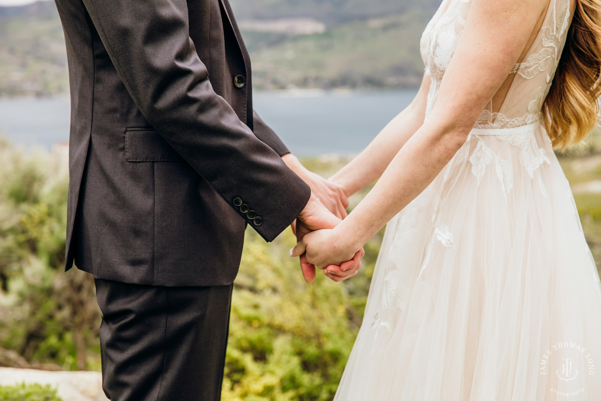 Tsillan Cellars Lake Chelan wedding by Seattle wedding photographer James Thomas Long Photography