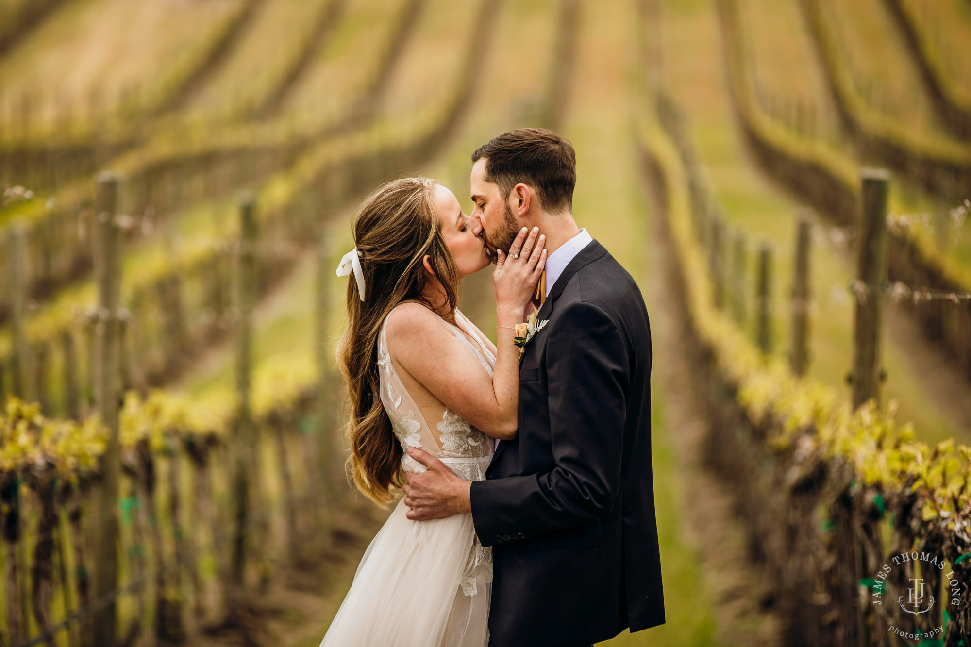 Tsillan Cellars Lake Chelan wedding by Seattle wedding photographer James Thomas Long Photography