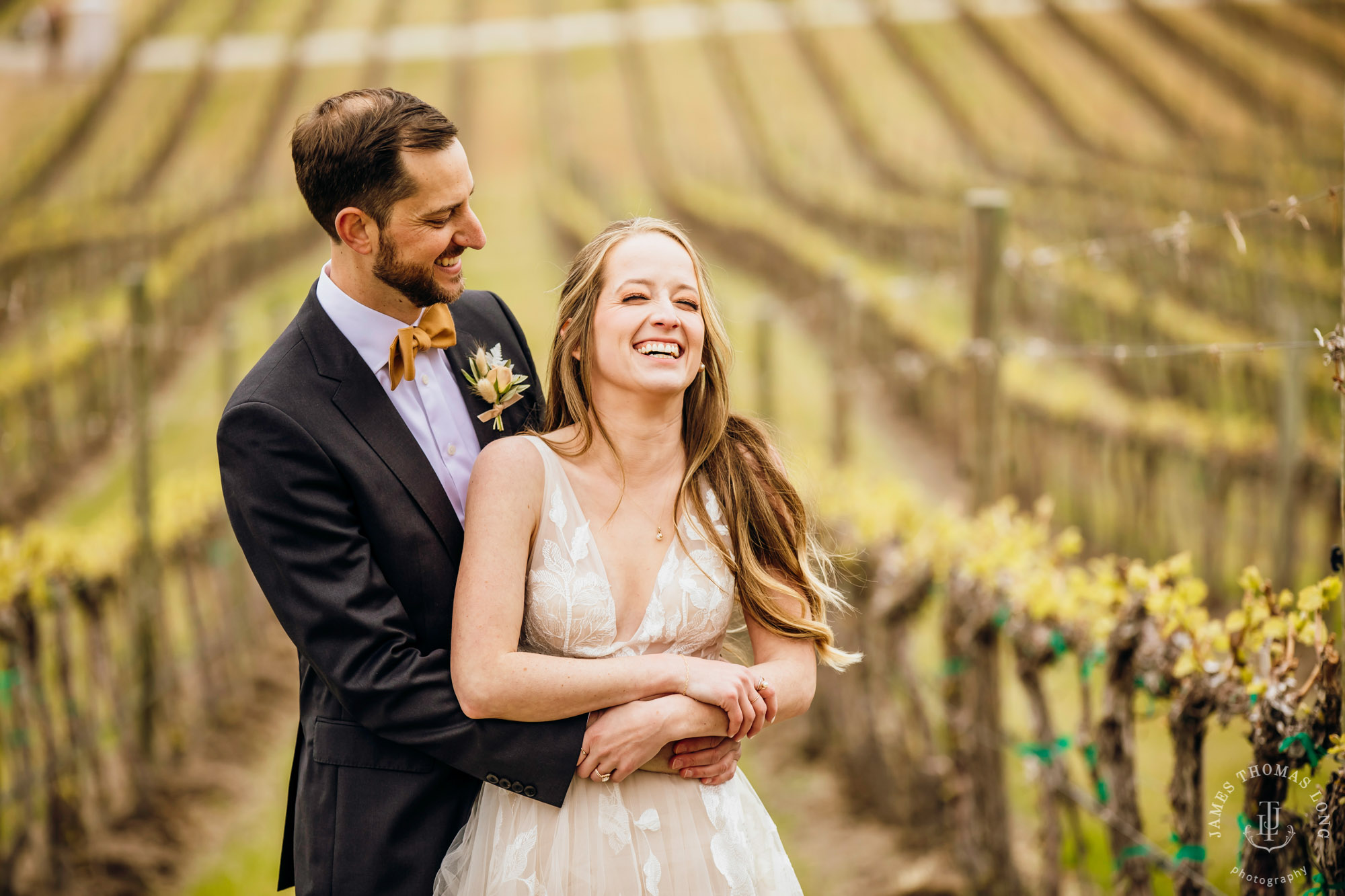 Tsillan Cellars Lake Chelan wedding by Seattle wedding photographer James Thomas Long Photography