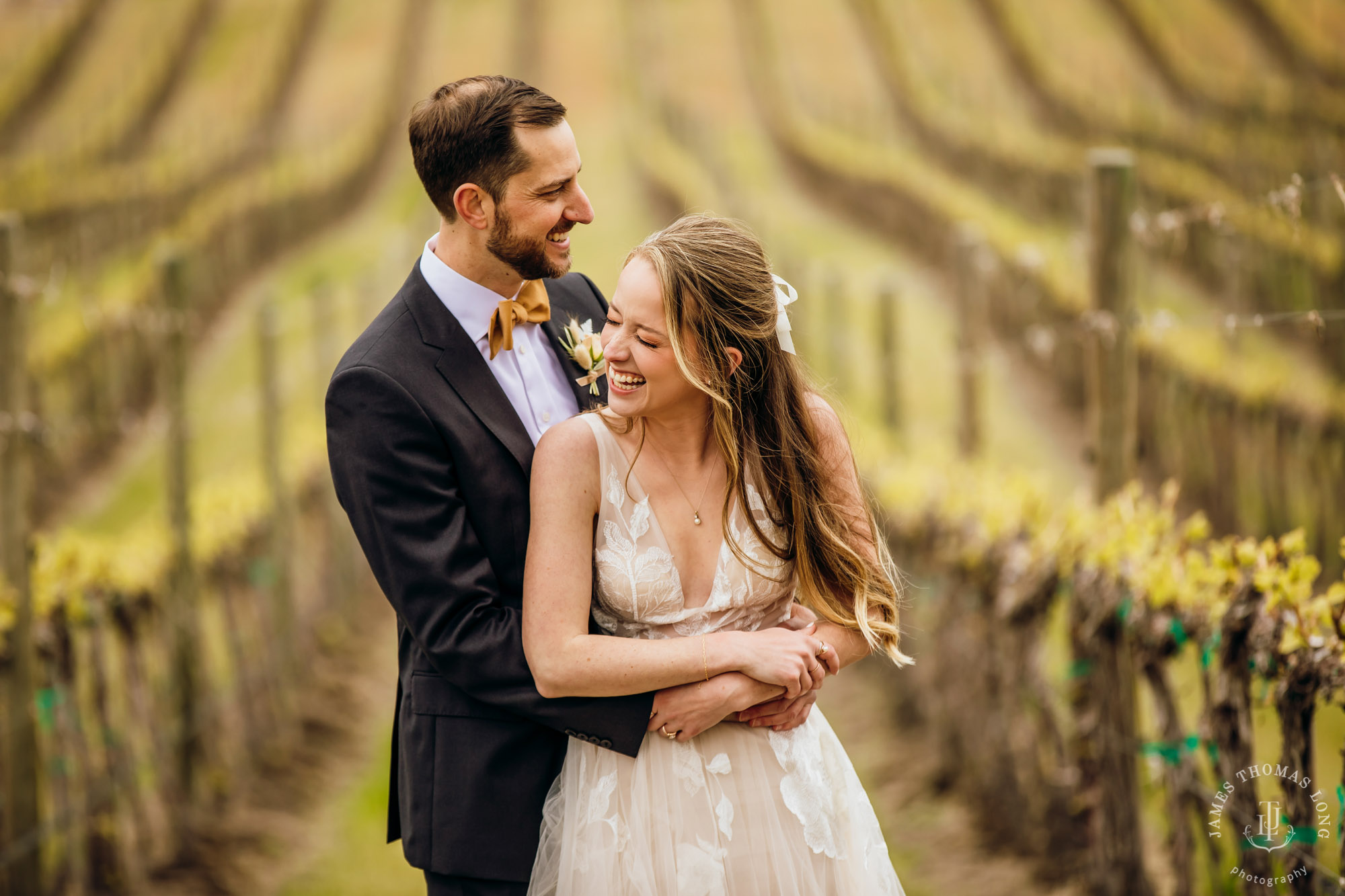 Tsillan Cellars Lake Chelan wedding by Seattle wedding photographer James Thomas Long Photography