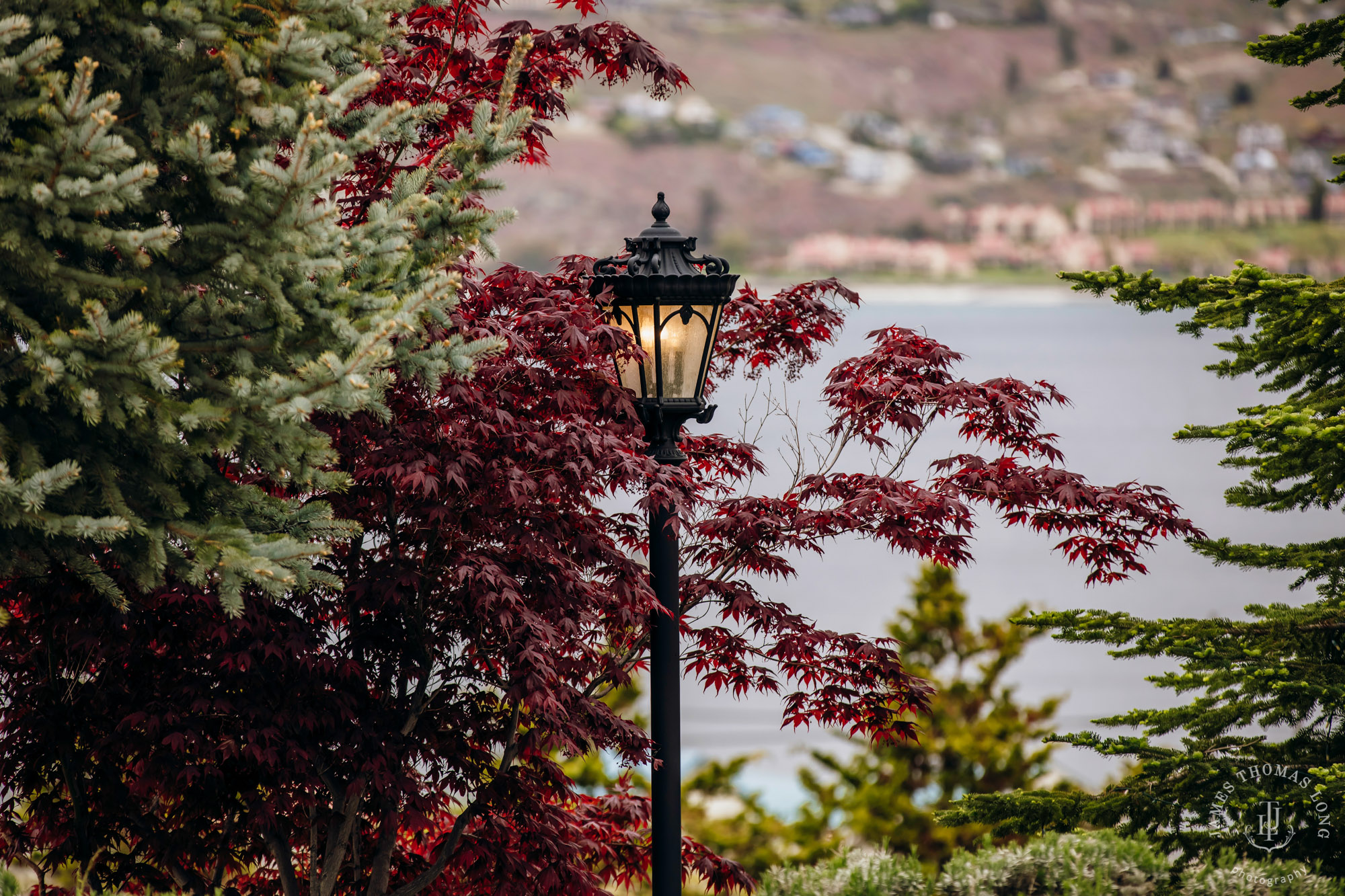 Tsillan Cellars Lake Chelan wedding by Seattle wedding photographer James Thomas Long Photography