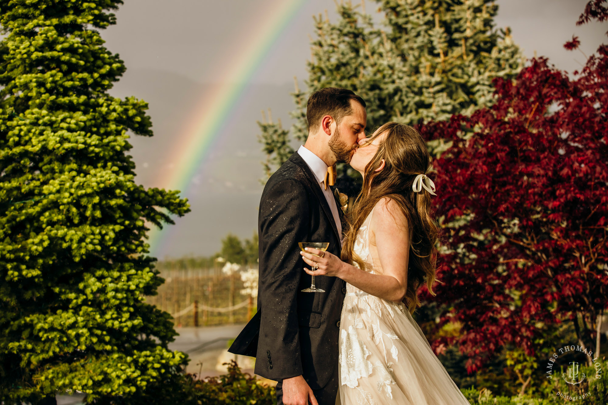 Tsillan Cellars Lake Chelan wedding by Seattle wedding photographer James Thomas Long Photography