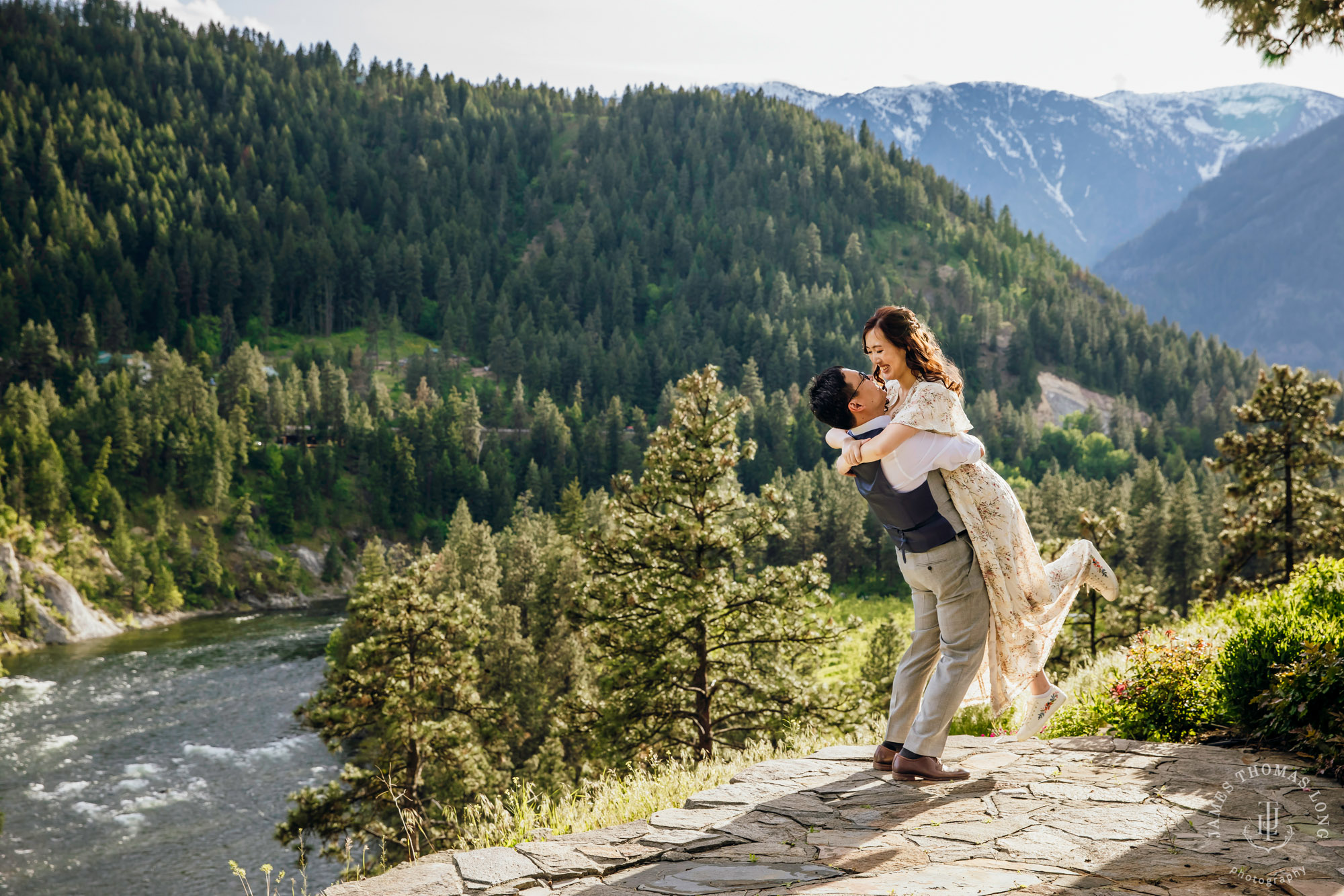 Adventure elopement in Leavenworth, WA by Seattle adventure wedding photographer James Thomas Long Photography