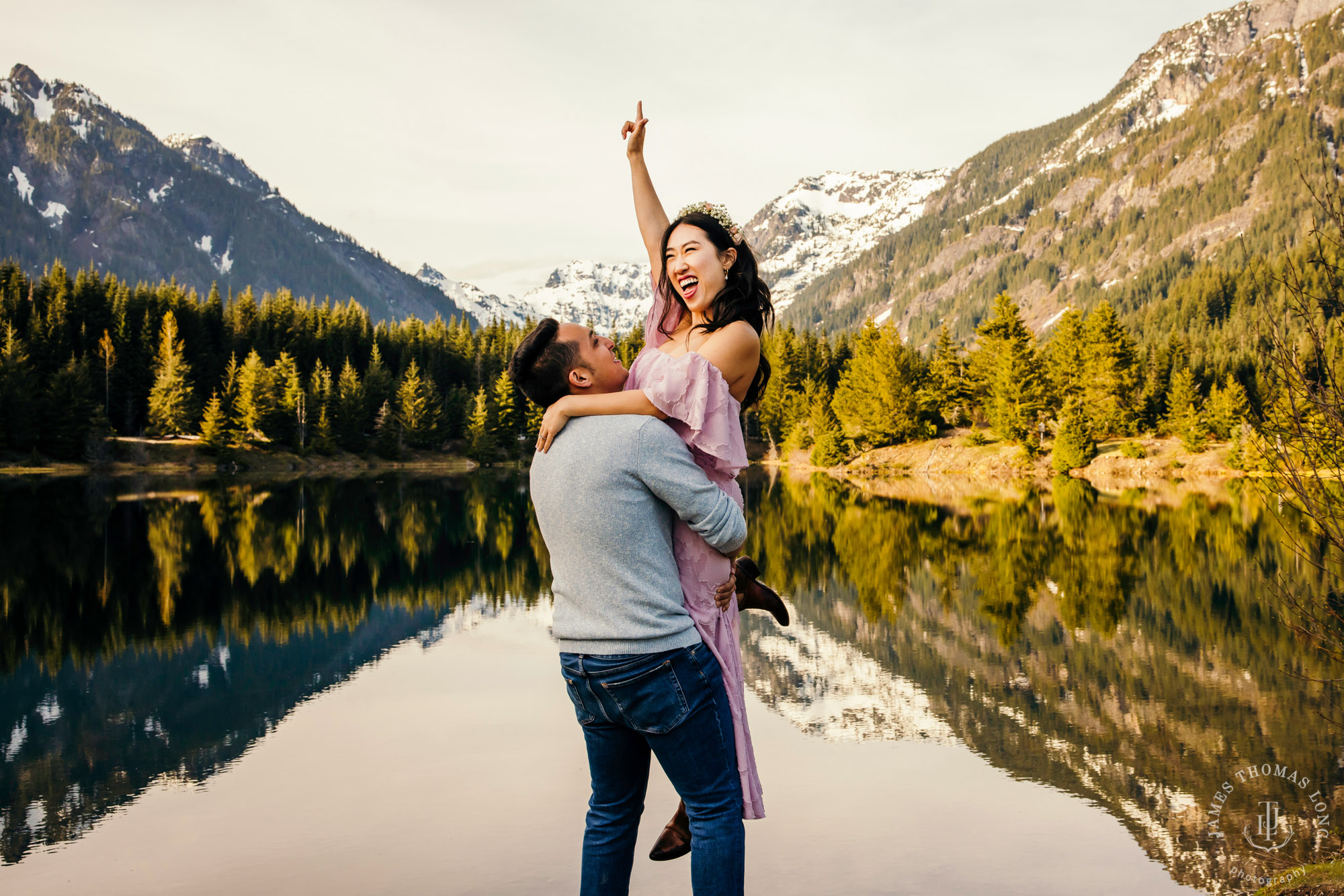 Adventure engagement session at Snoqualmie Pass by adventure wedding photographer James Thomas Long Photography