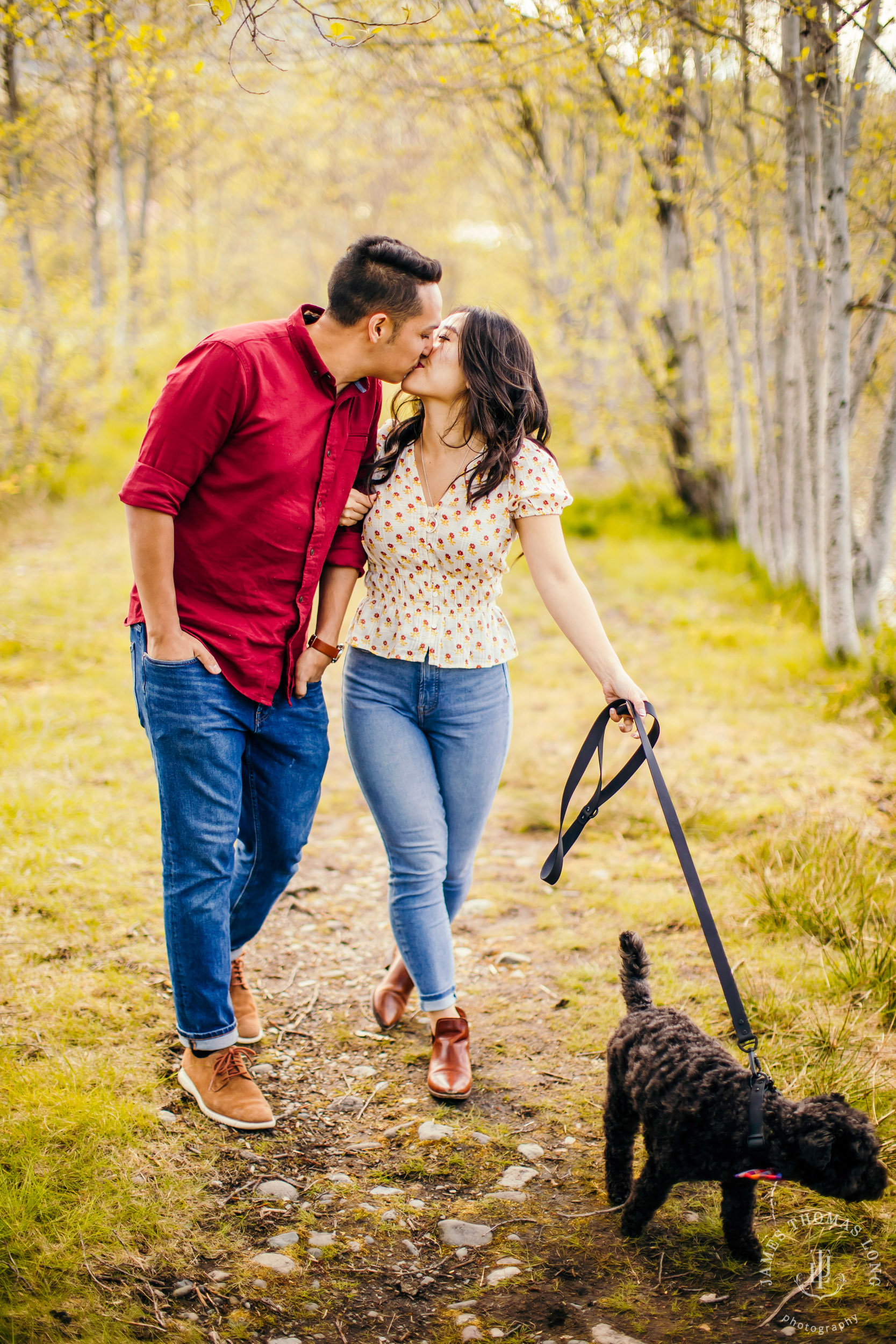 Adventure engagement session at Snoqualmie Pass by adventure wedding photographer James Thomas Long Photography