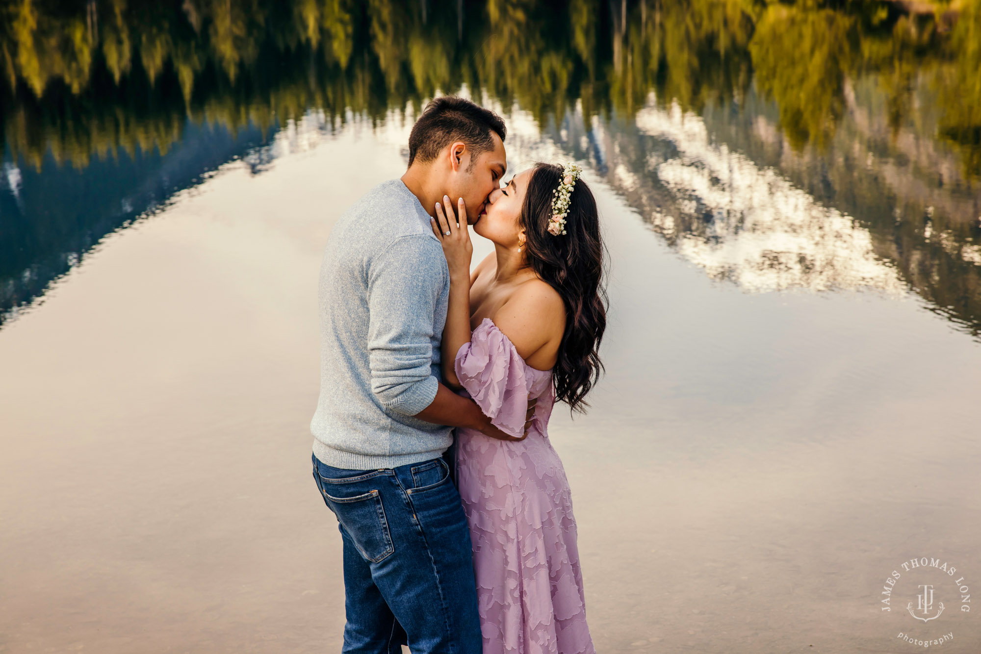 Adventure engagement session at Snoqualmie Pass by adventure wedding photographer James Thomas Long Photography