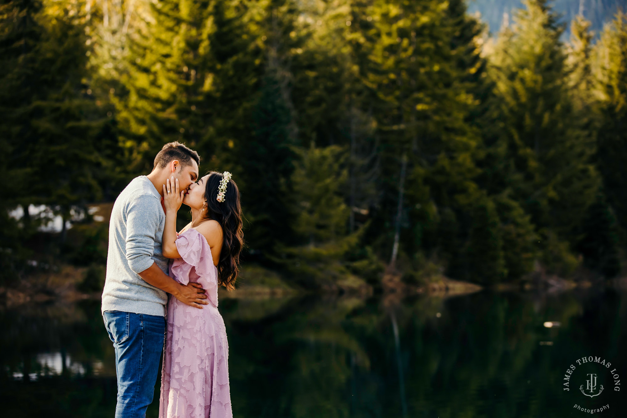 Adventure engagement session at Snoqualmie Pass by adventure wedding photographer James Thomas Long Photography