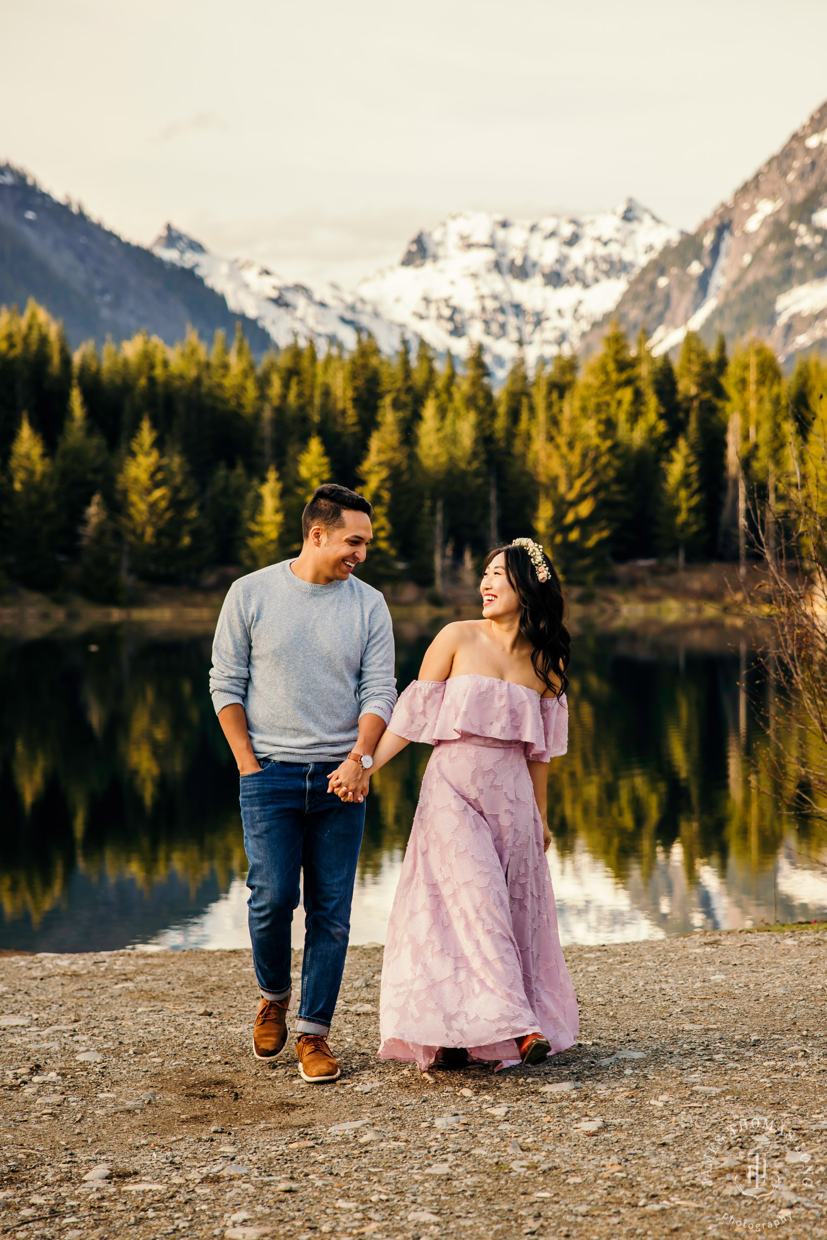 Adventure engagement session at Snoqualmie Pass by adventure wedding photographer James Thomas Long Photography