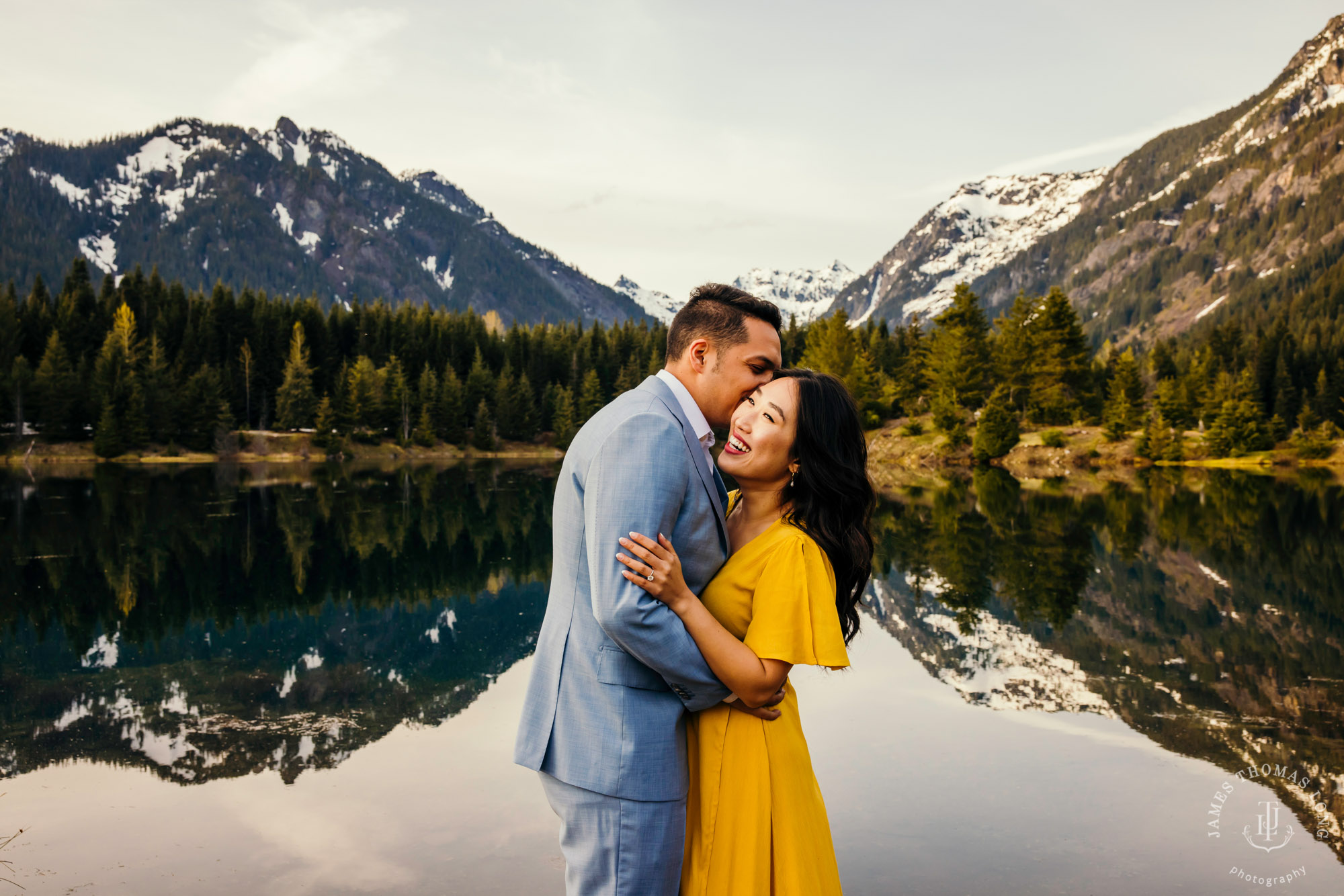 Adventure engagement session at Snoqualmie Pass by adventure wedding photographer James Thomas Long Photography