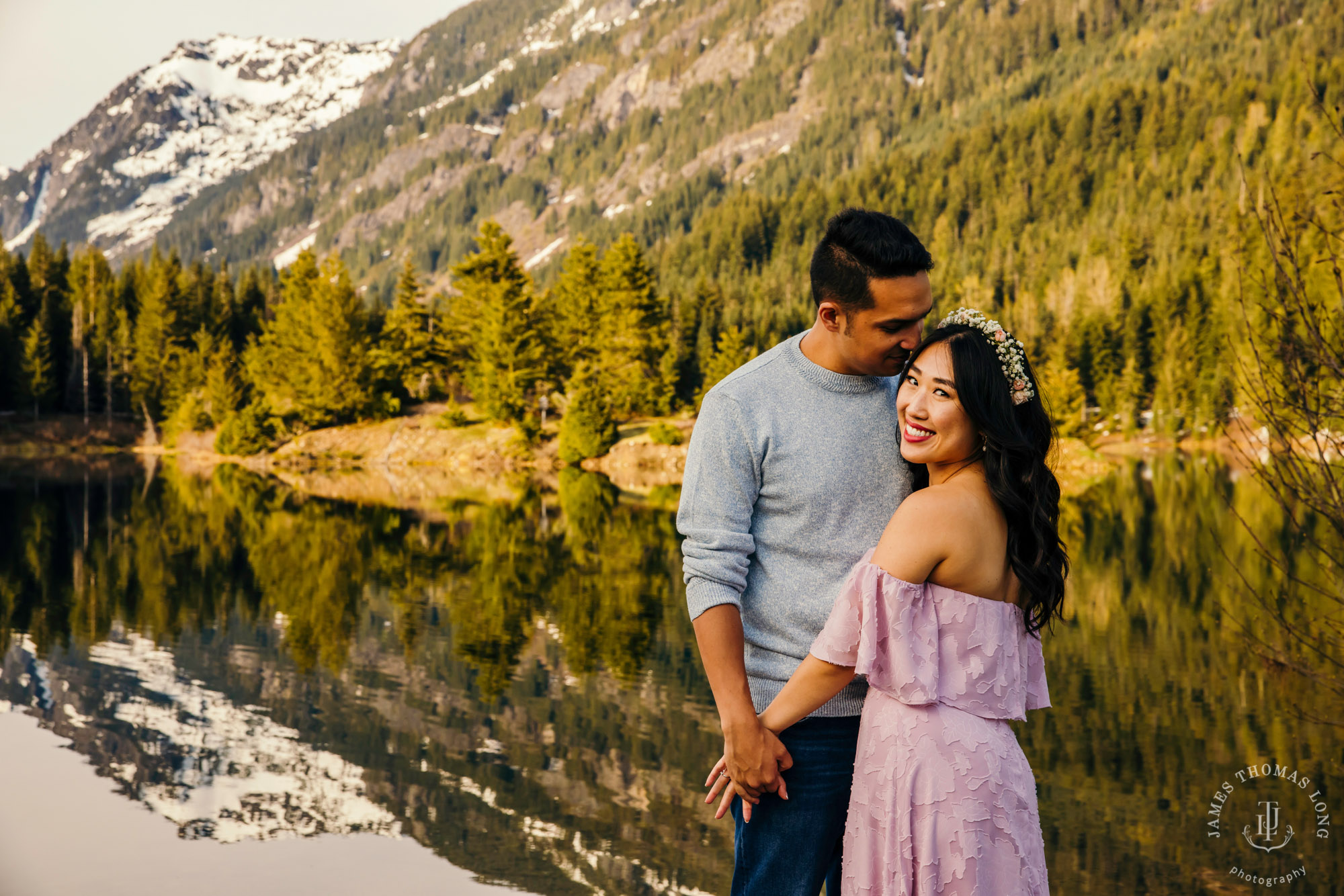 Adventure engagement session at Snoqualmie Pass by adventure wedding photographer James Thomas Long Photography