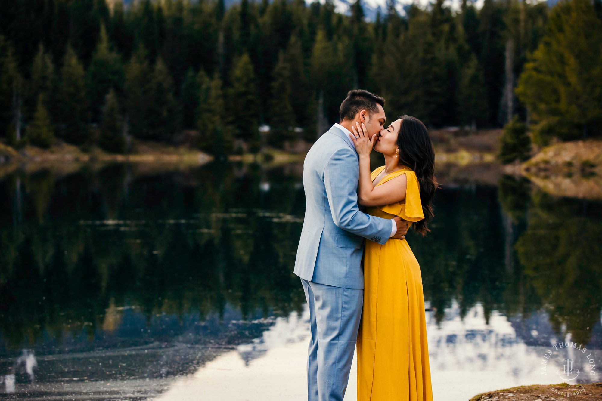 Adventure engagement session at Snoqualmie Pass by adventure wedding photographer James Thomas Long Photography