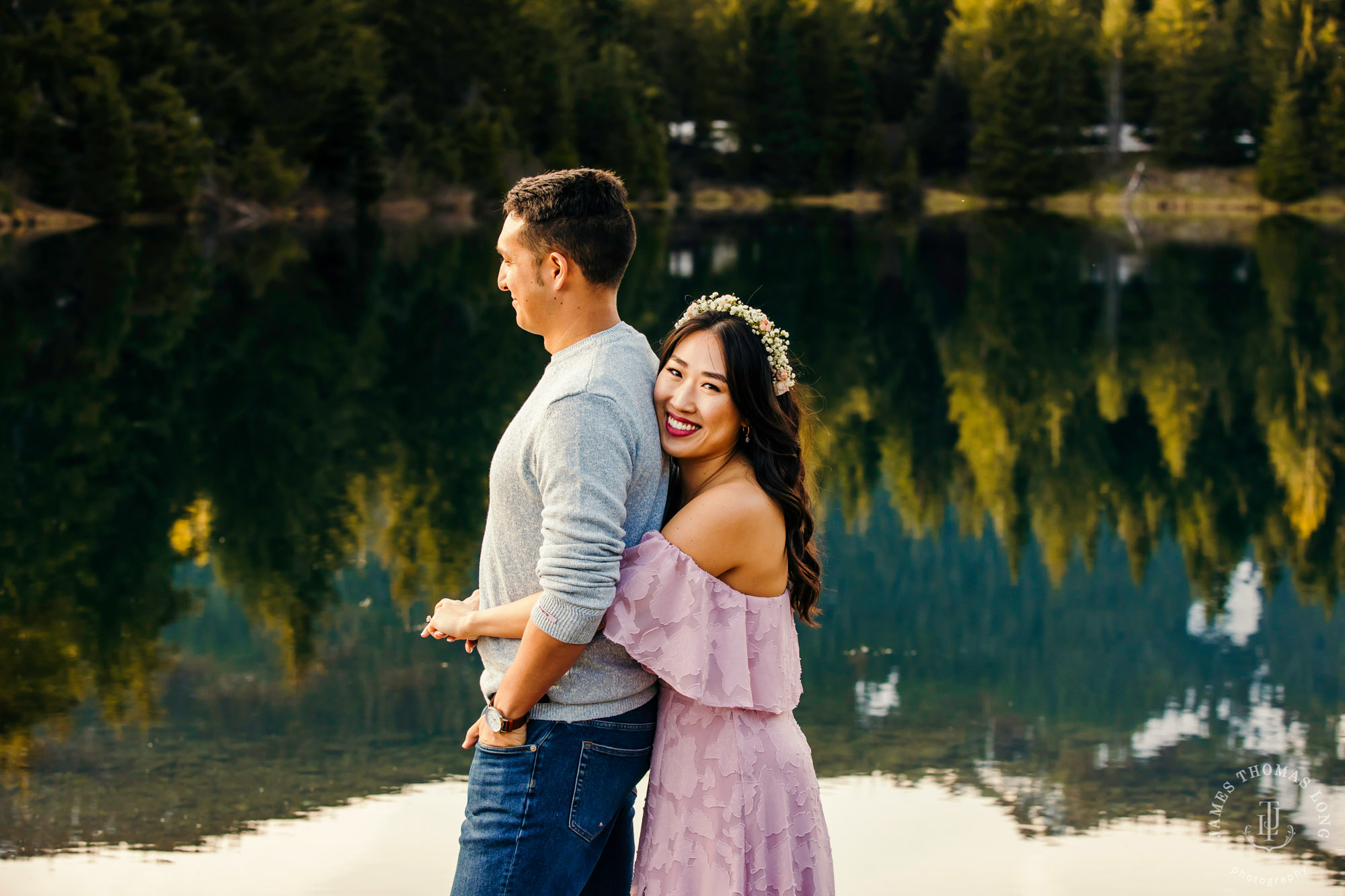 Adventure engagement session at Snoqualmie Pass by adventure wedding photographer James Thomas Long Photography