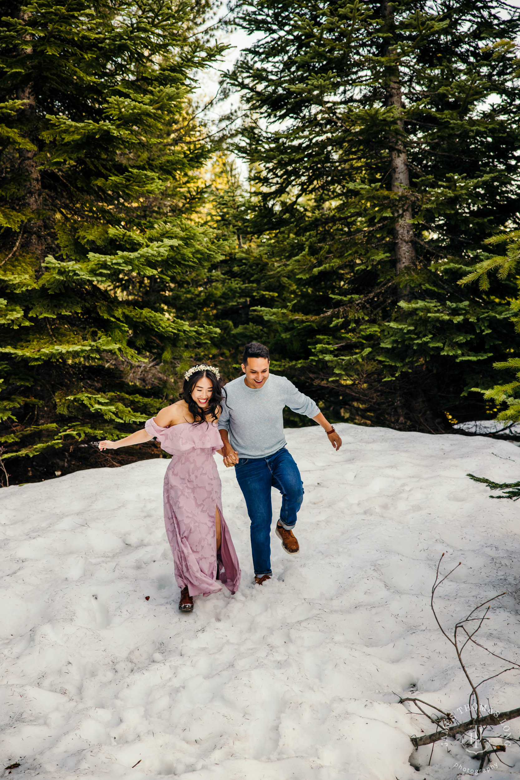 Adventure engagement session at Snoqualmie Pass by adventure wedding photographer James Thomas Long Photography