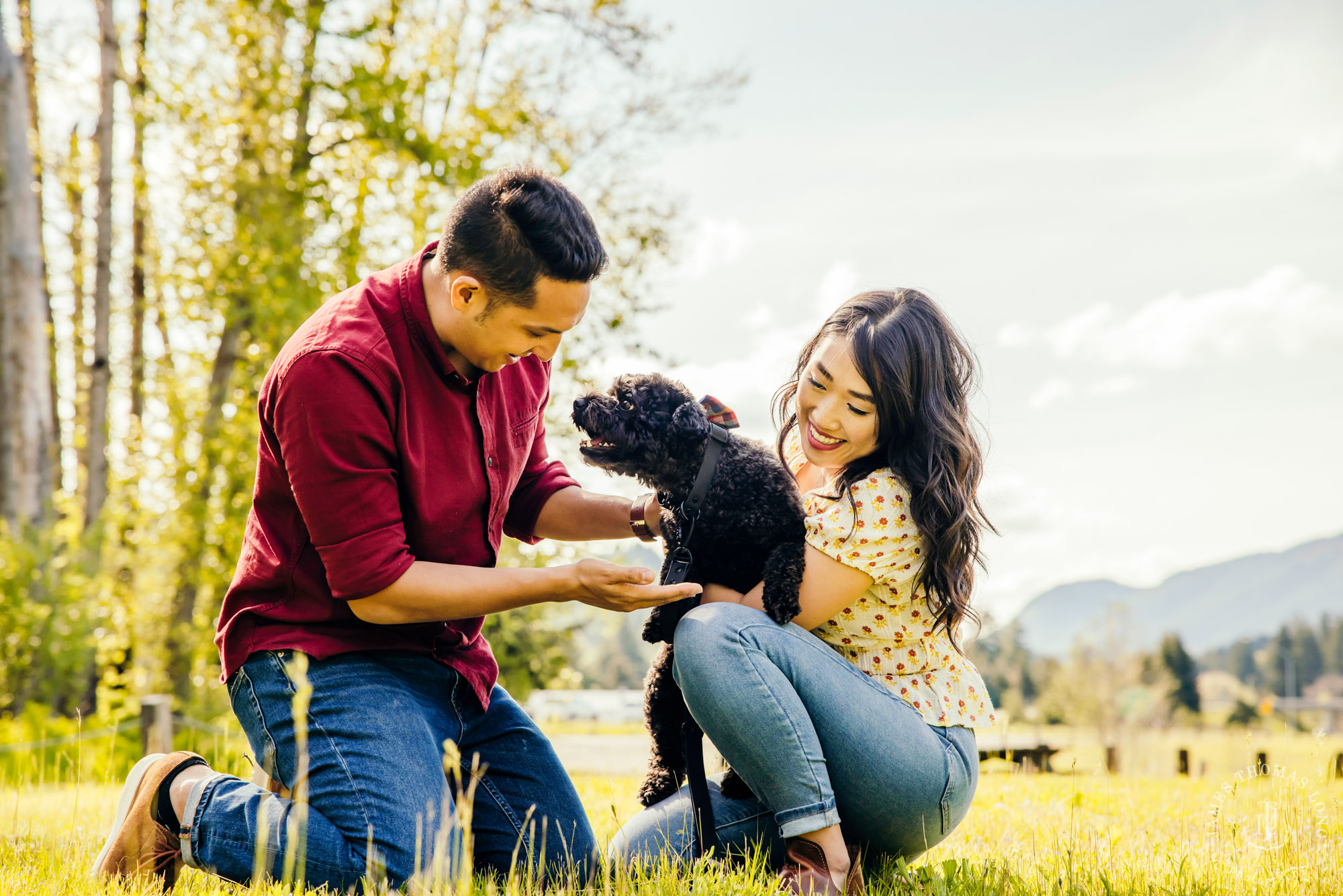 Adventure engagement session at Snoqualmie Pass by adventure wedding photographer James Thomas Long Photography