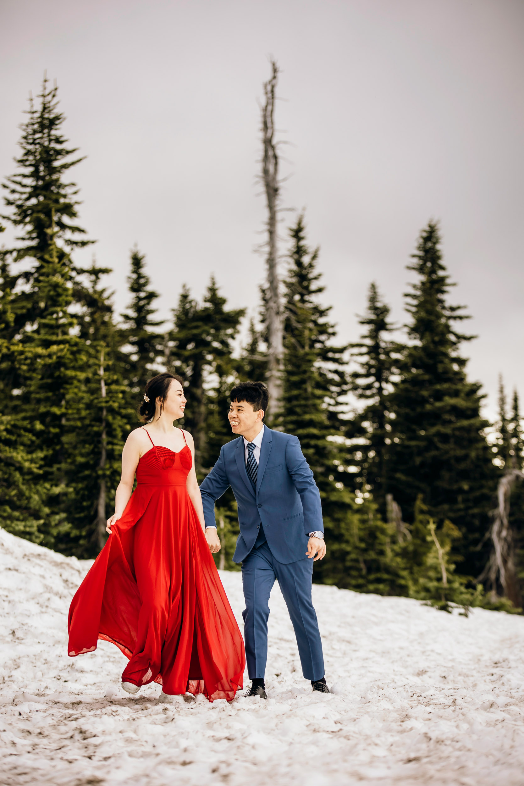 Pacific Northwest mountain engagement session by Seattle adventure elopement photographer James Thomas Long Photography