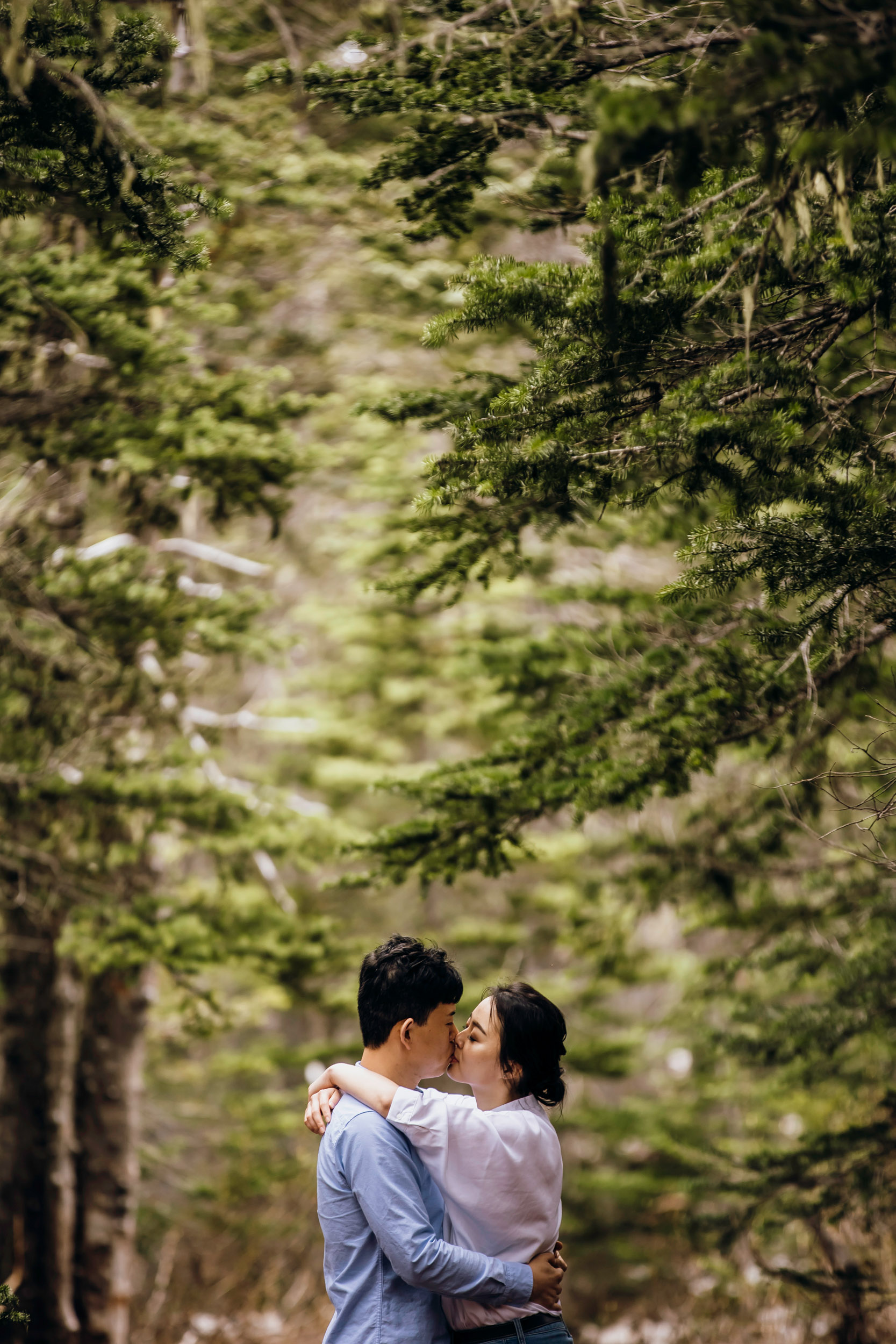 Pacific Northwest mountain engagement session by Seattle adventure elopement photographer James Thomas Long Photography