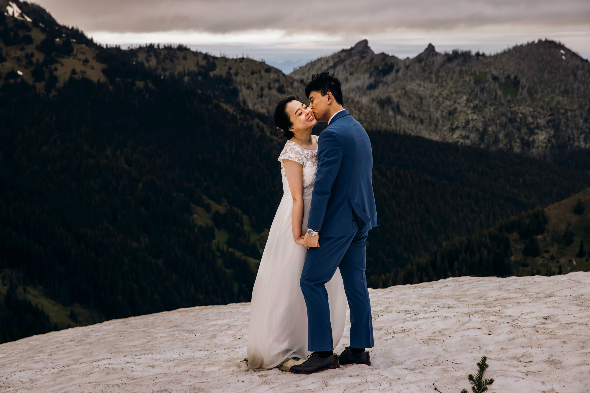 Pacific Northwest mountain engagement session by Seattle adventure elopement photographer James Thomas Long Photography