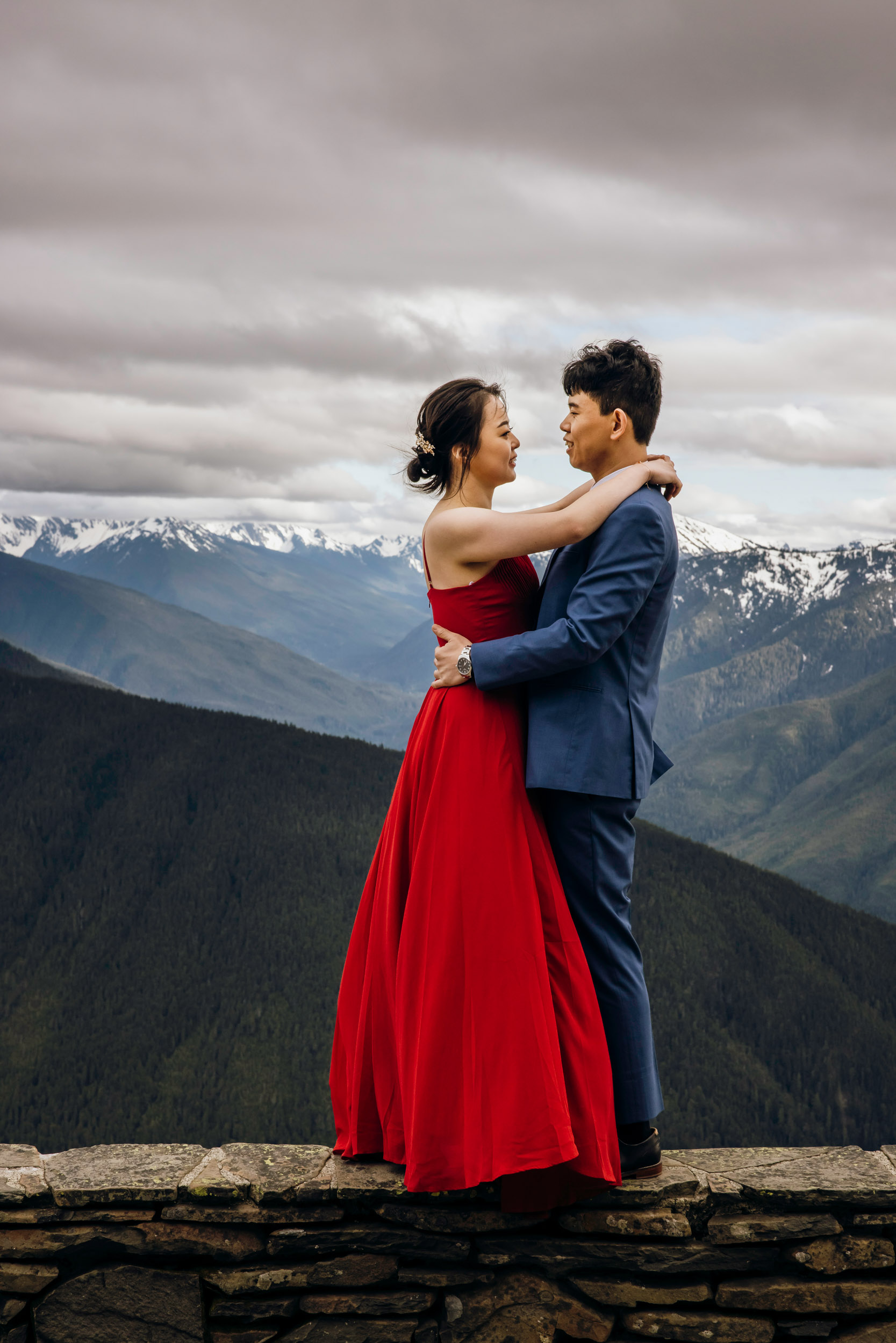 Pacific Northwest mountain engagement session by Seattle adventure elopement photographer James Thomas Long Photography