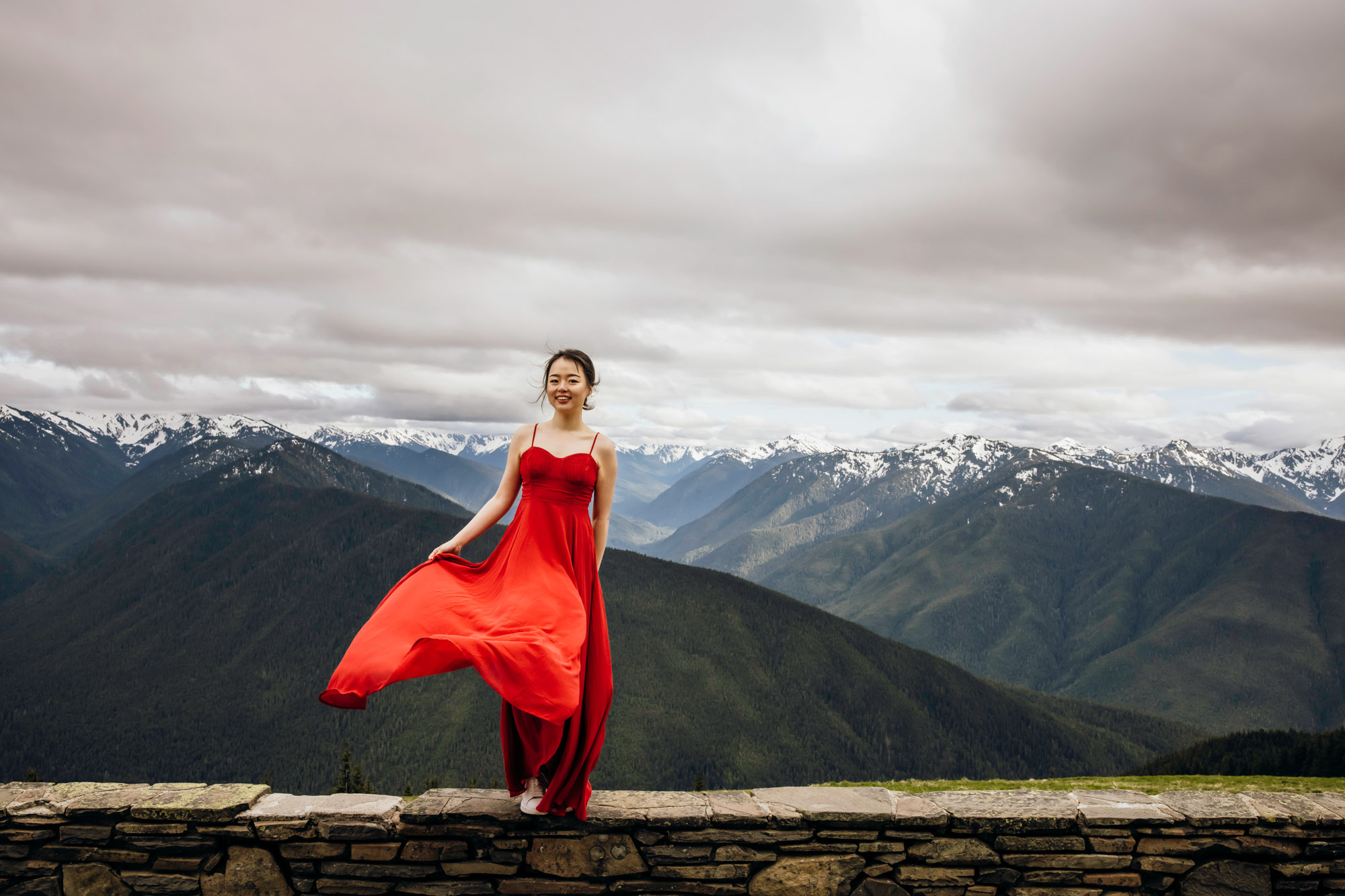 Pacific Northwest mountain engagement session by Seattle adventure elopement photographer James Thomas Long Photography