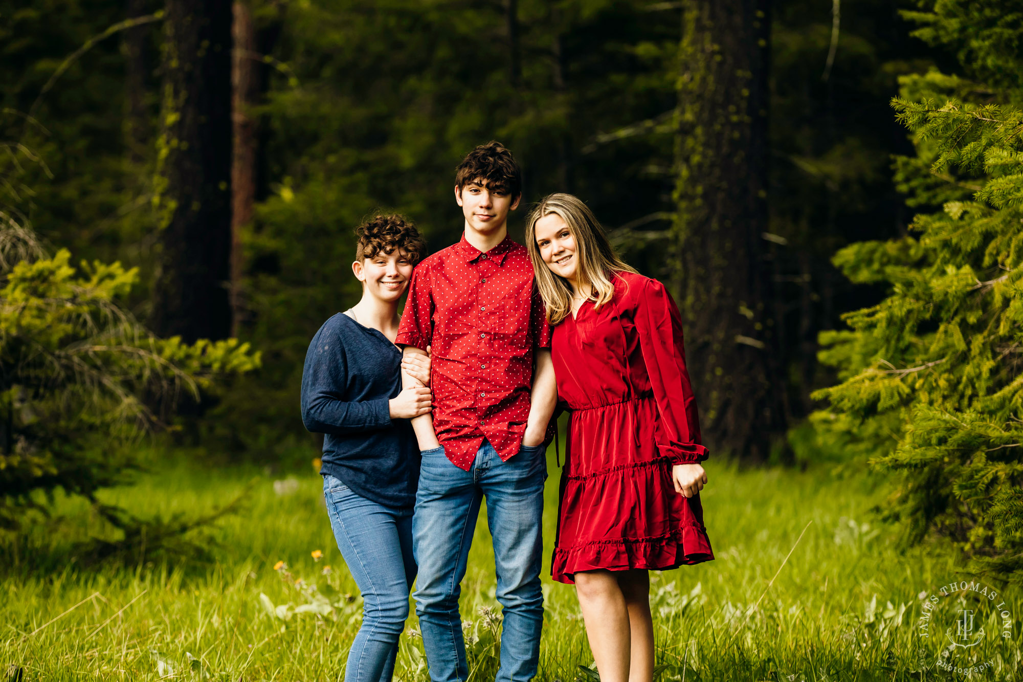 Cle Elum family session by Snoqualmie Family Photographer James Thomas Long Photography