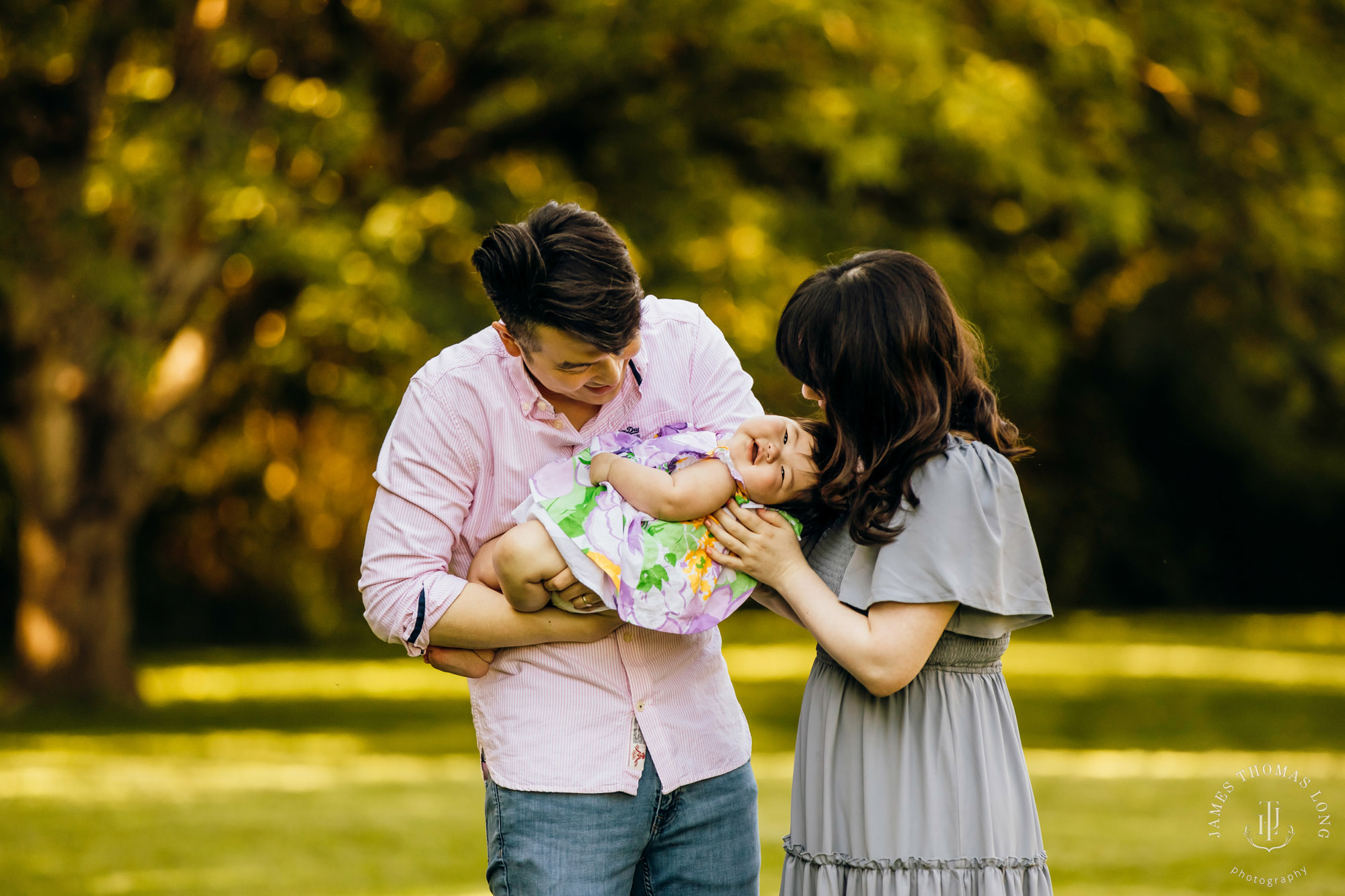 Snoqualmie Family Photographer James Thomas Long Photography