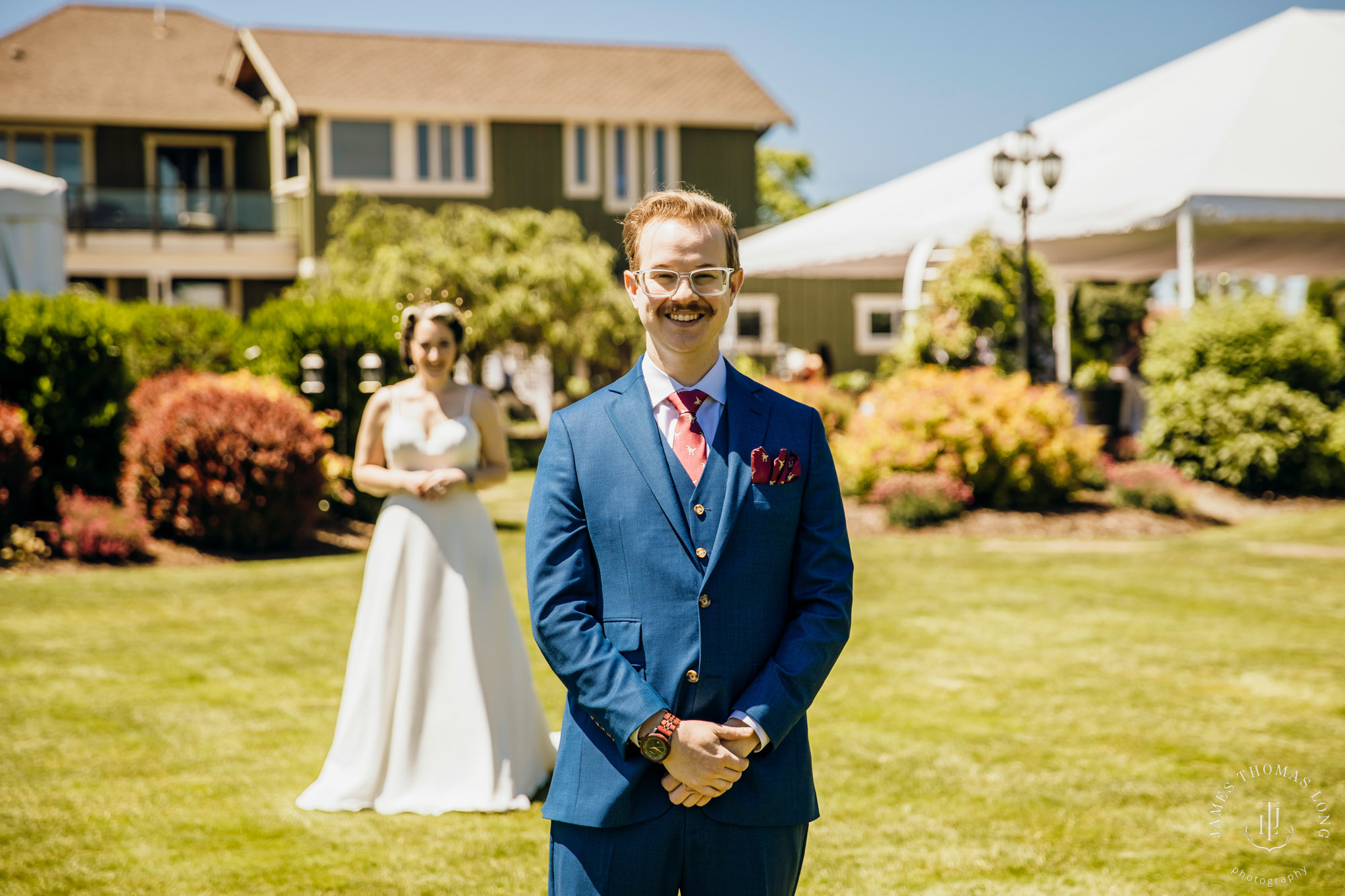 Mountain View Manor Enumclaw Mount Rainier wedding by Seattle wedding photographer James Thomas Long Photography