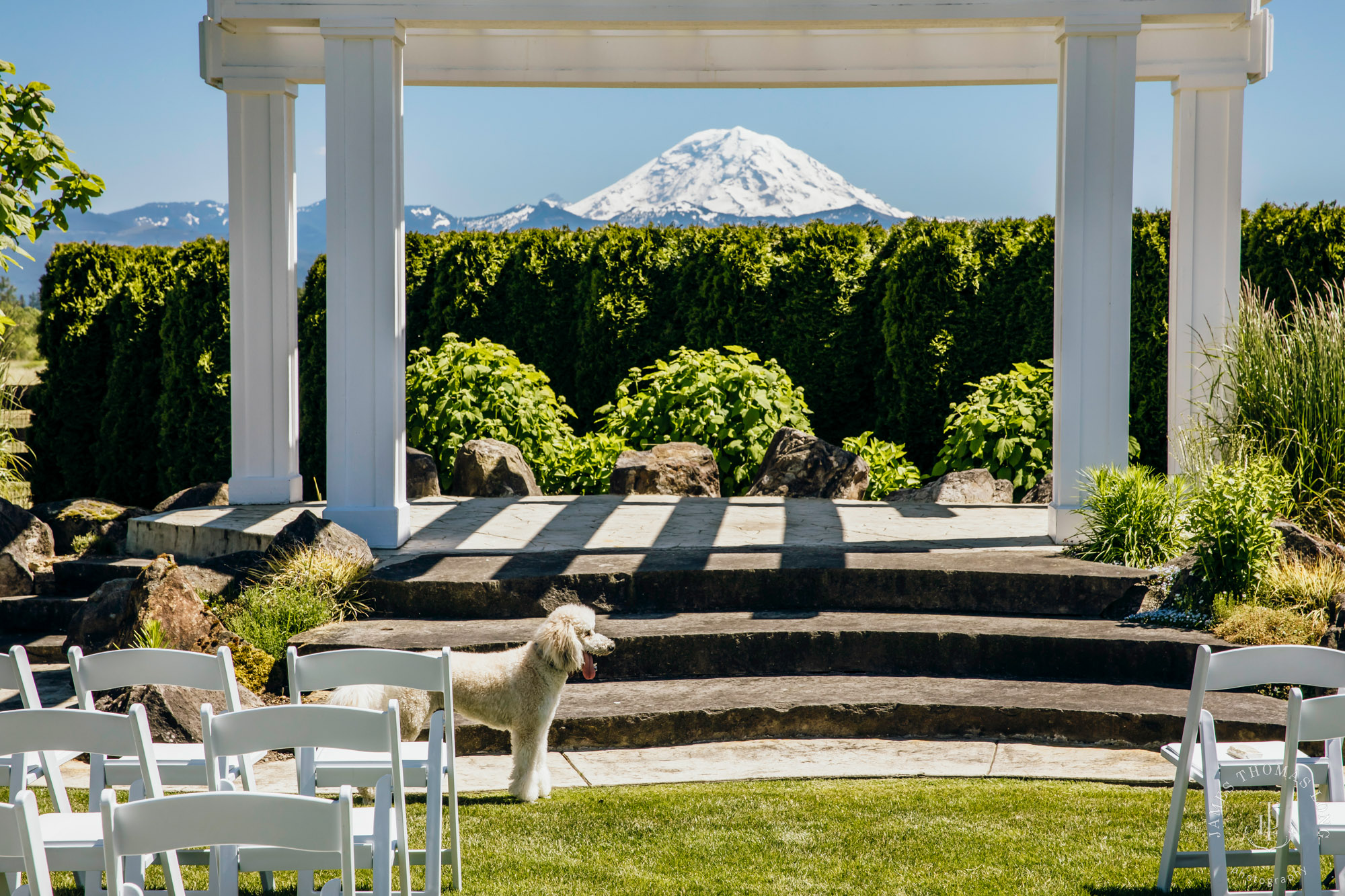 Mountain View Manor Enumclaw Mount Rainier wedding by Seattle wedding photographer James Thomas Long Photography