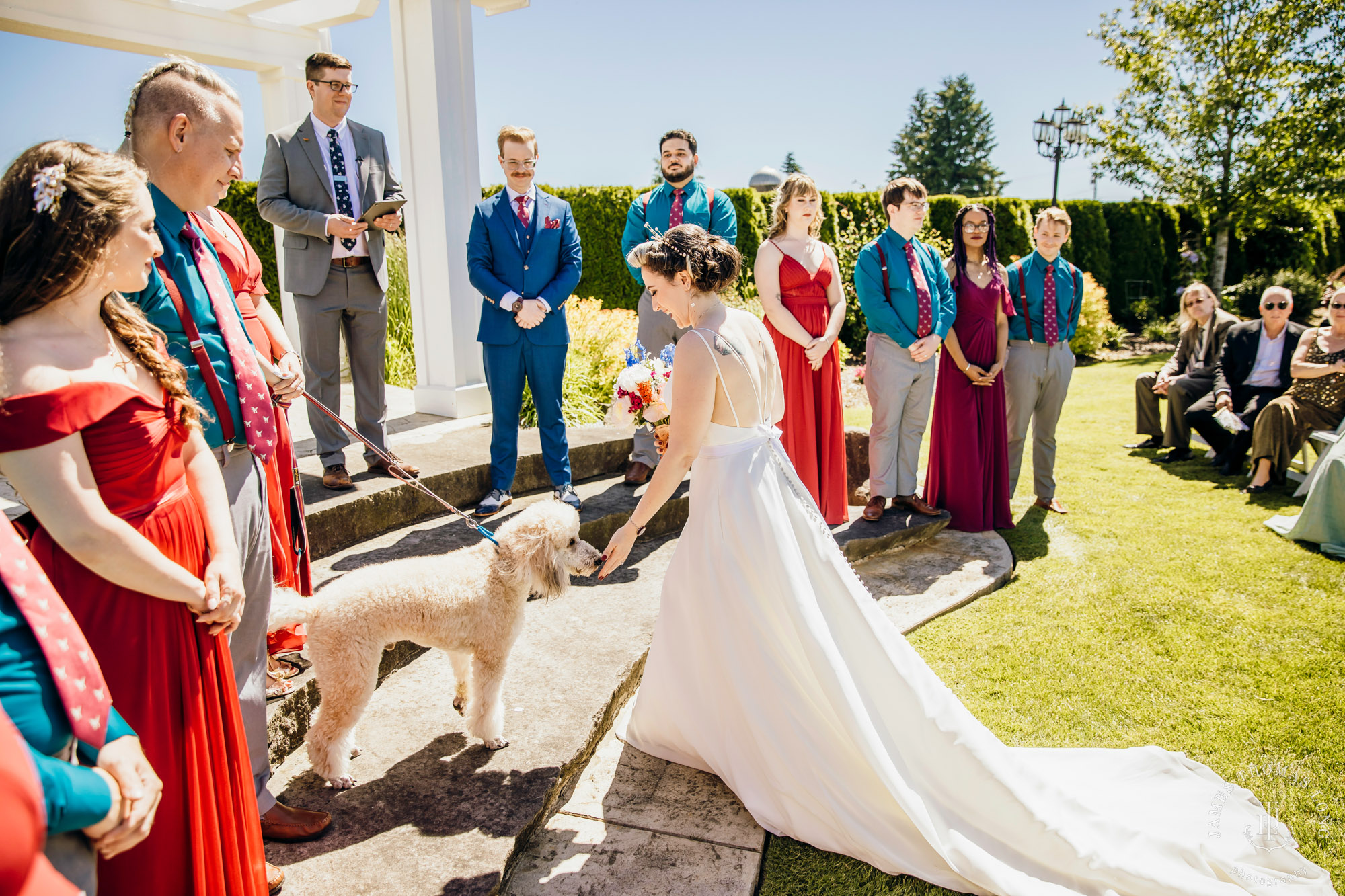 Mountain View Manor Enumclaw Mount Rainier wedding by Seattle wedding photographer James Thomas Long Photography