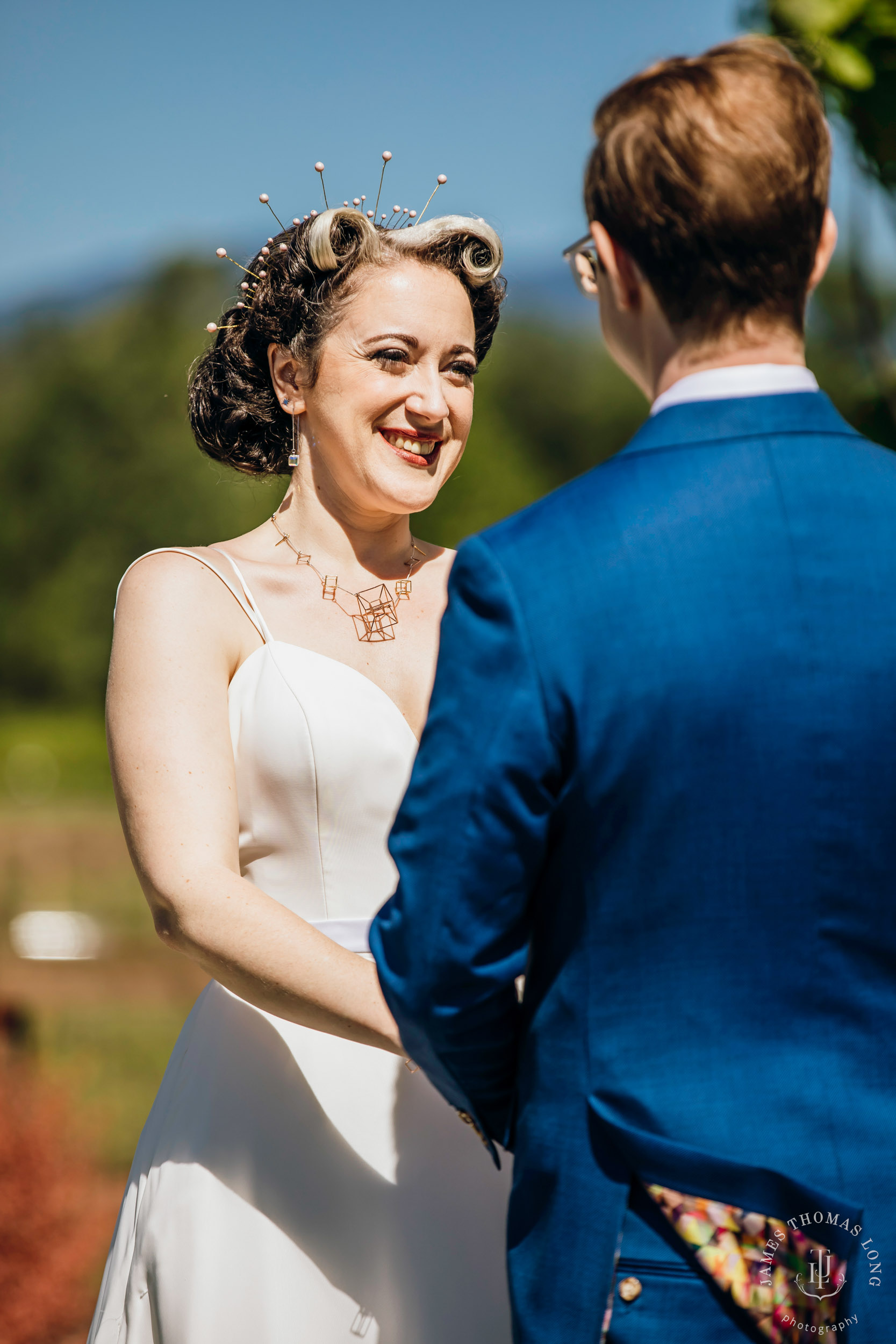 Mountain View Manor Enumclaw Mount Rainier wedding by Seattle wedding photographer James Thomas Long Photography