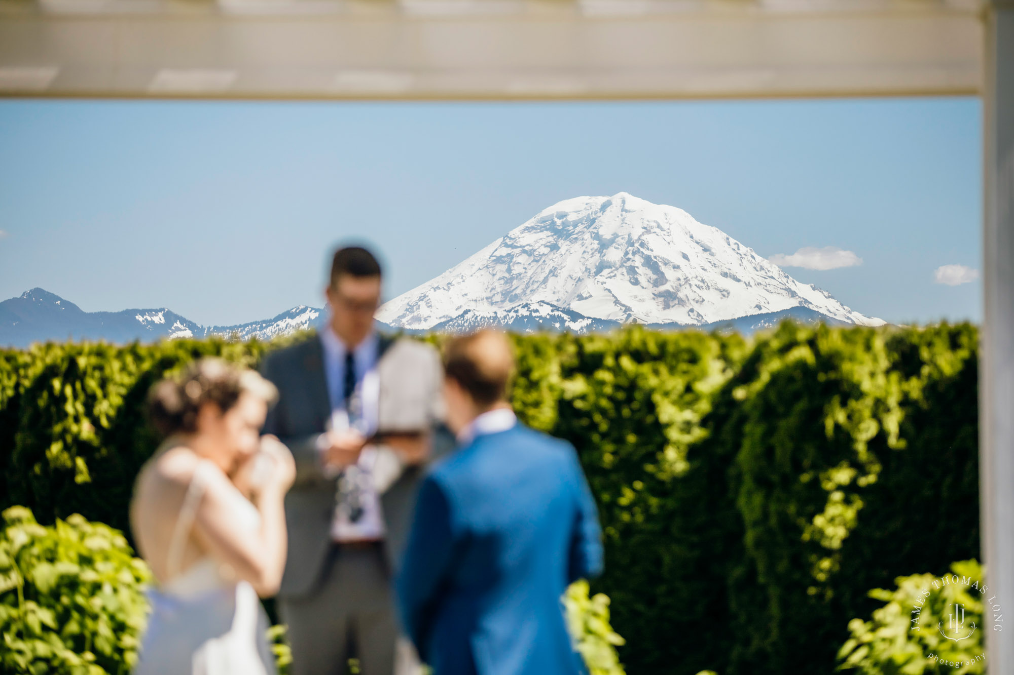 Mountain View Manor Enumclaw Mount Rainier wedding by Seattle wedding photographer James Thomas Long Photography