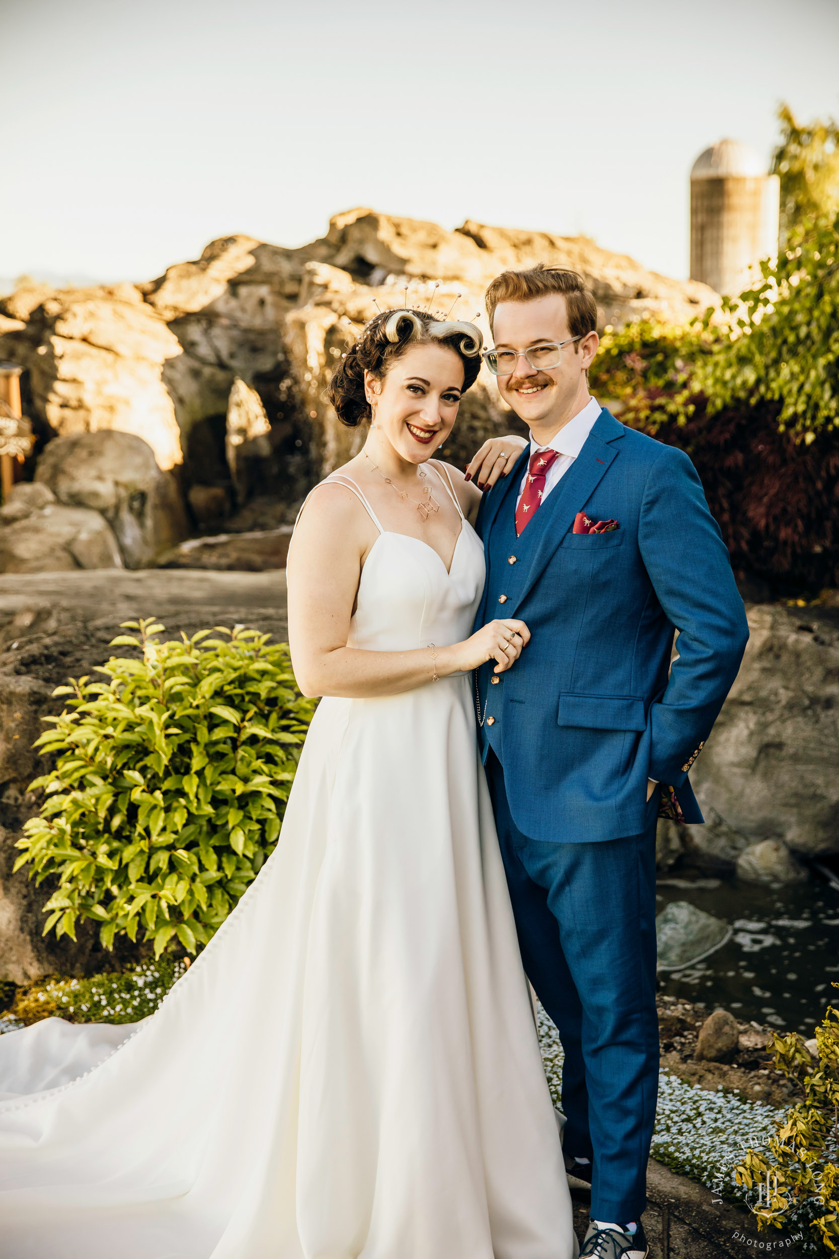 Mountain View Manor Enumclaw Mount Rainier wedding by Seattle wedding photographer James Thomas Long Photography