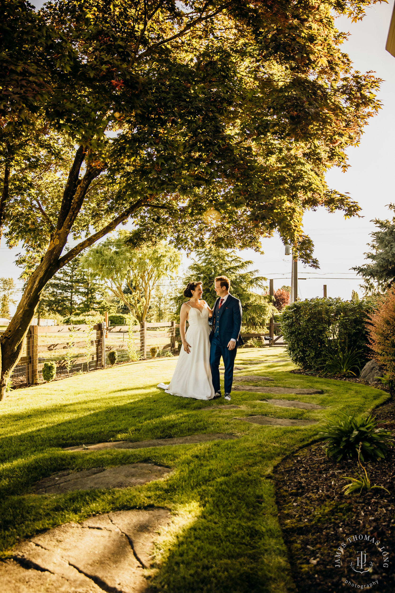 Mountain View Manor Enumclaw Mount Rainier wedding by Seattle wedding photographer James Thomas Long Photography