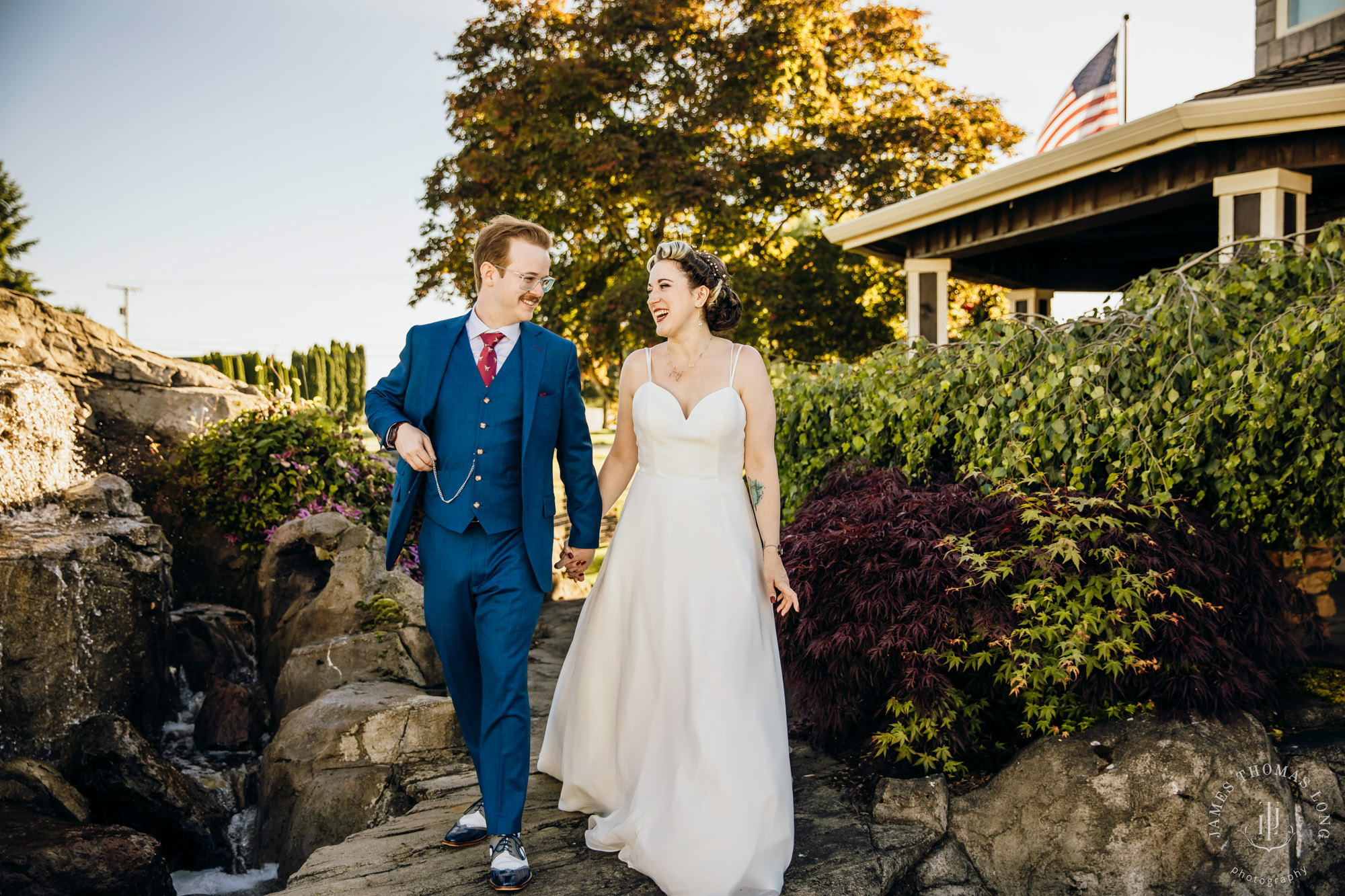 Mountain View Manor Enumclaw Mount Rainier wedding by Seattle wedding photographer James Thomas Long Photography