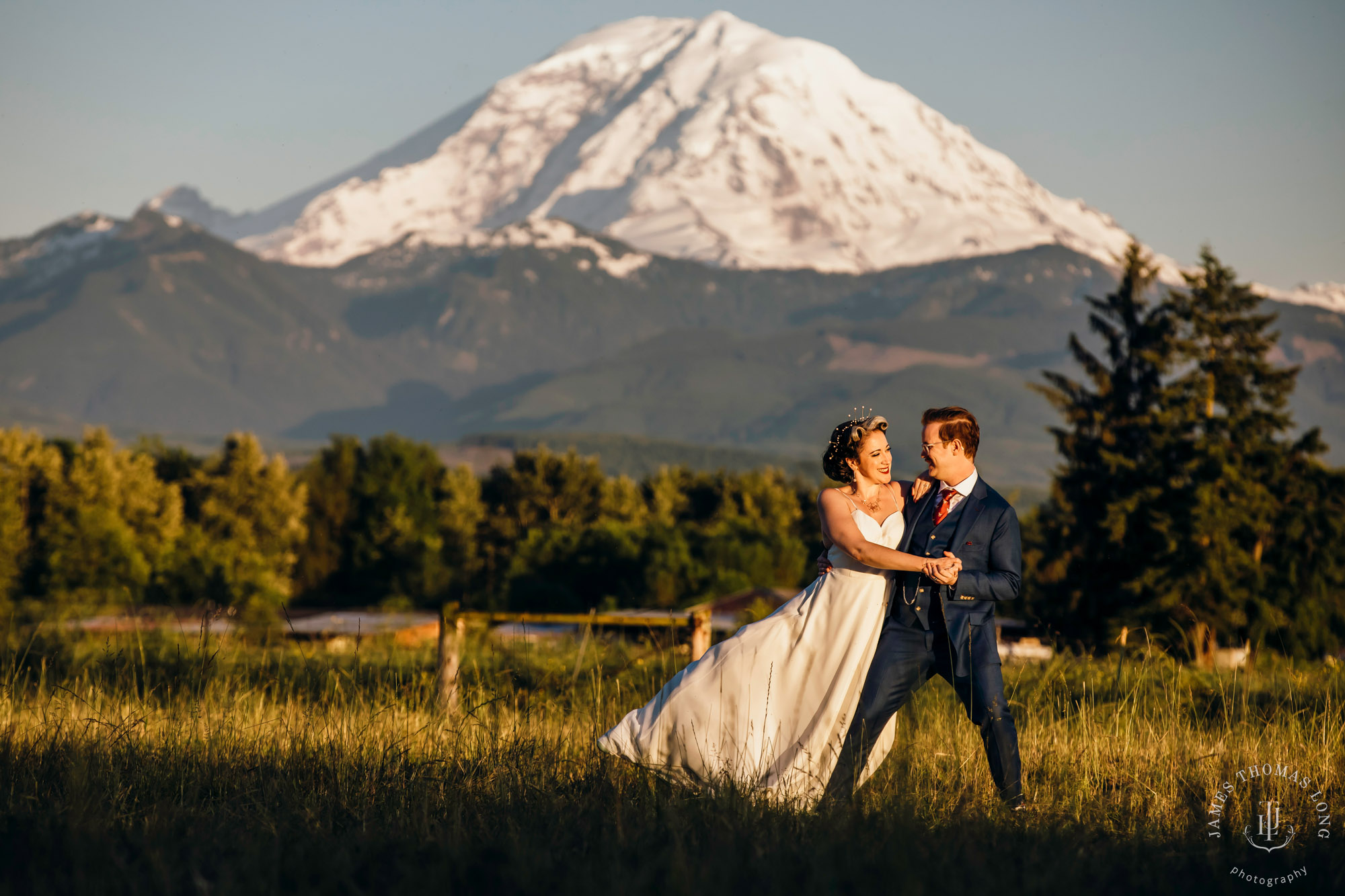 Mountain View Manor Enumclaw Mount Rainier wedding by Seattle wedding photographer James Thomas Long Photography