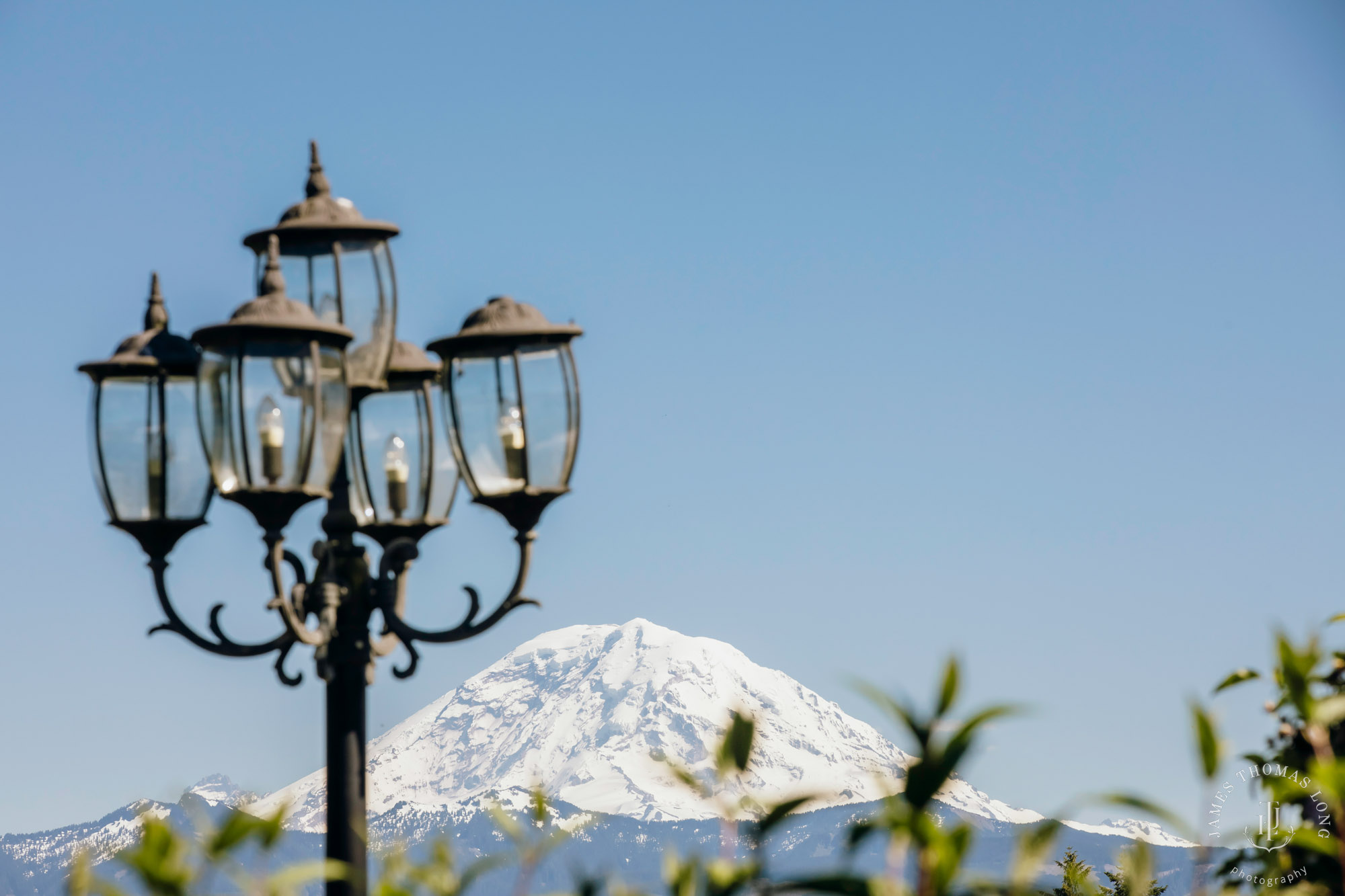 Mountain View Manor Enumclaw Mount Rainier wedding by Seattle wedding photographer James Thomas Long Photography