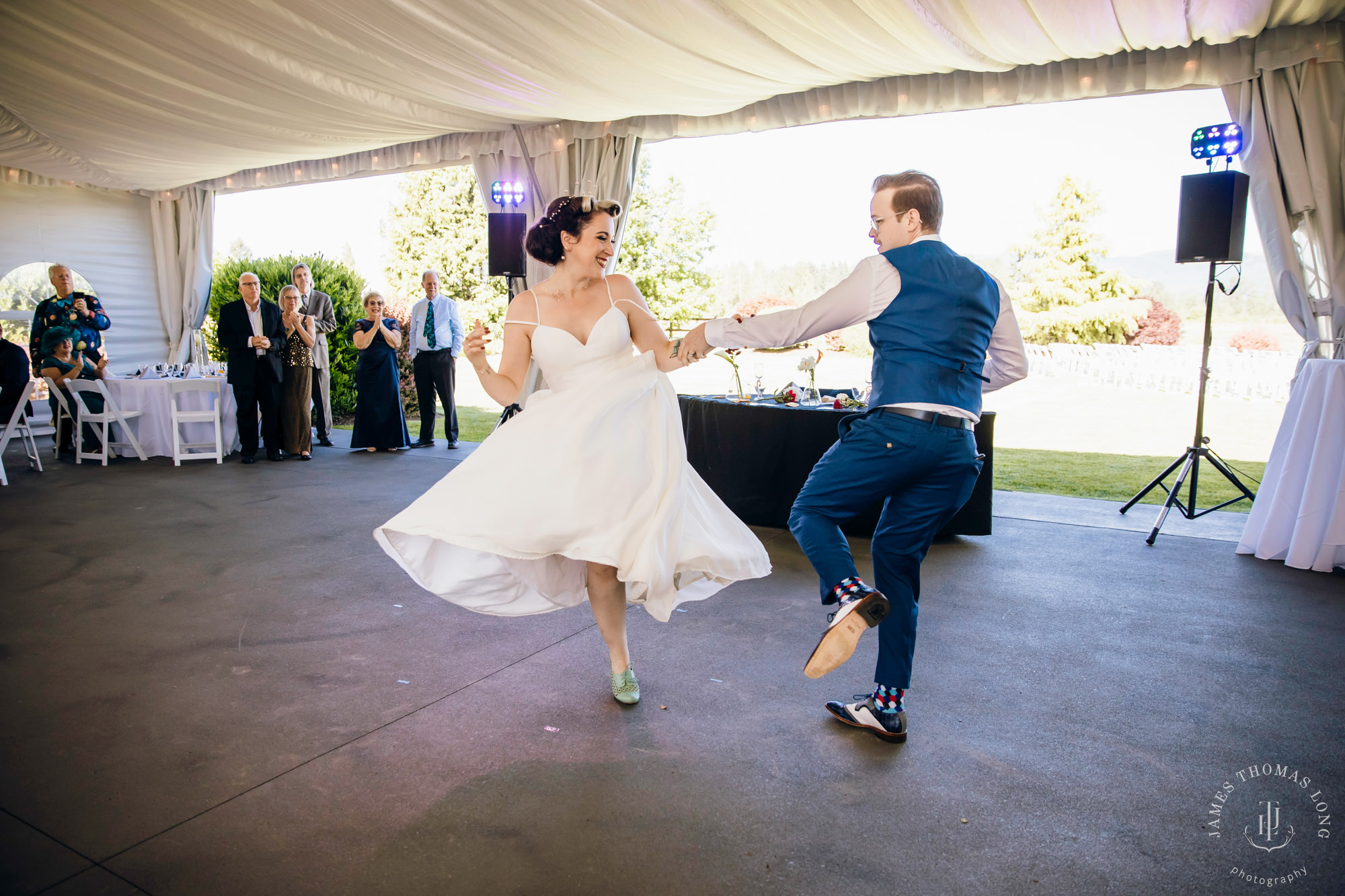 Mountain View Manor Enumclaw Mount Rainier wedding by Seattle wedding photographer James Thomas Long Photography