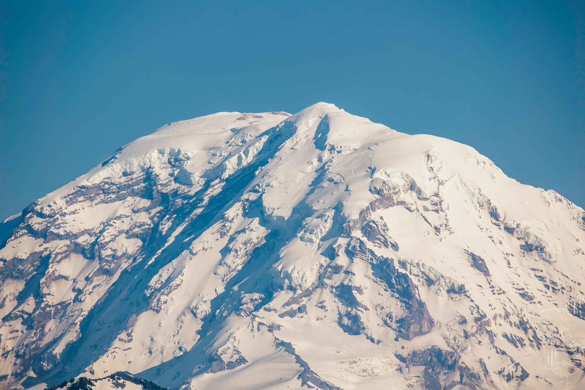 Mountain View Manor Enumclaw Mount Rainier wedding by Seattle wedding photographer James Thomas Long Photography