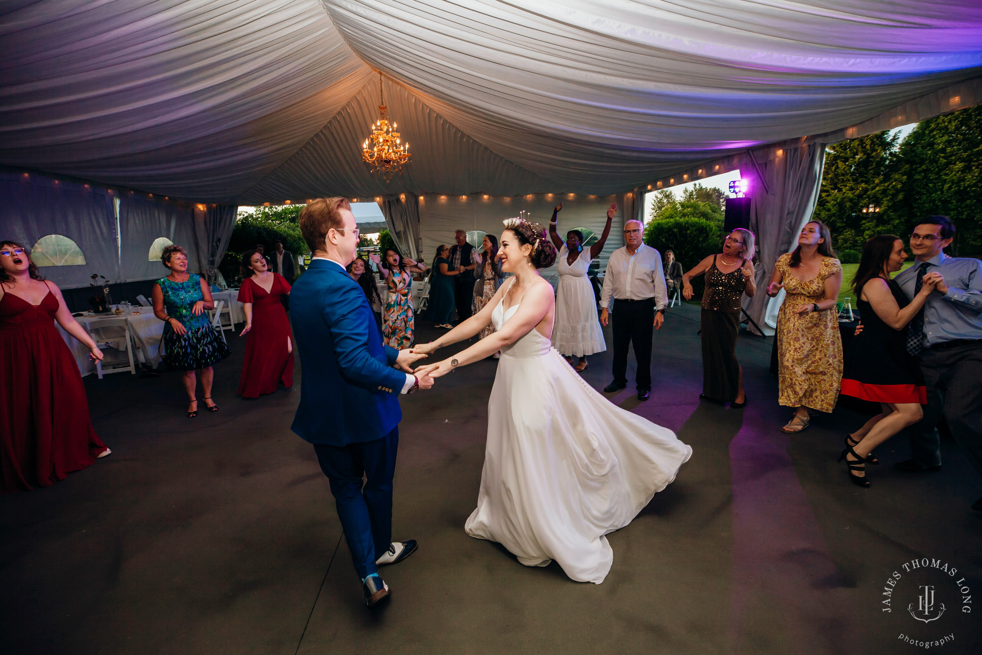 Mountain View Manor Enumclaw Mount Rainier wedding by Seattle wedding photographer James Thomas Long Photography