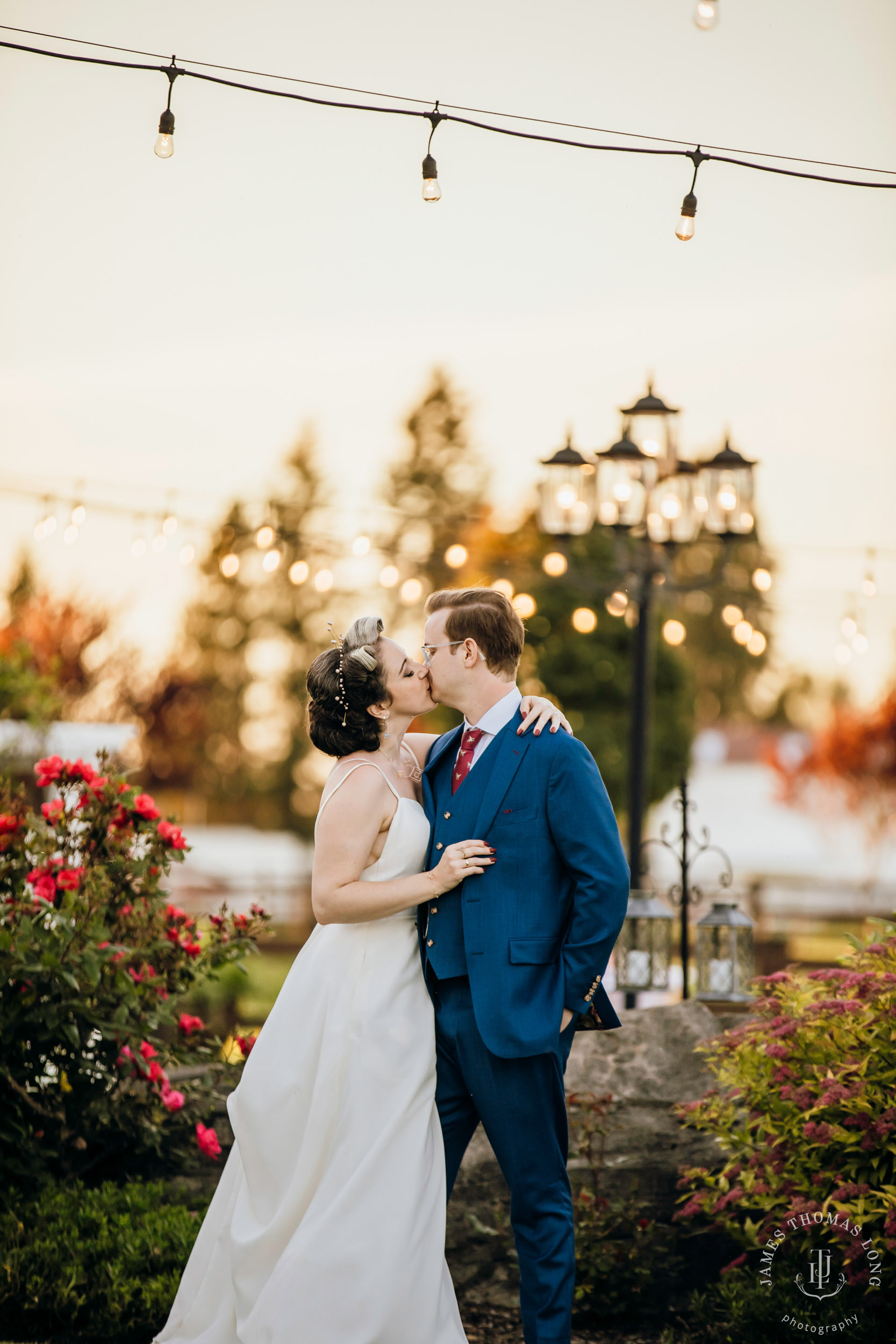 Mountain View Manor Enumclaw Mount Rainier wedding by Seattle wedding photographer James Thomas Long Photography