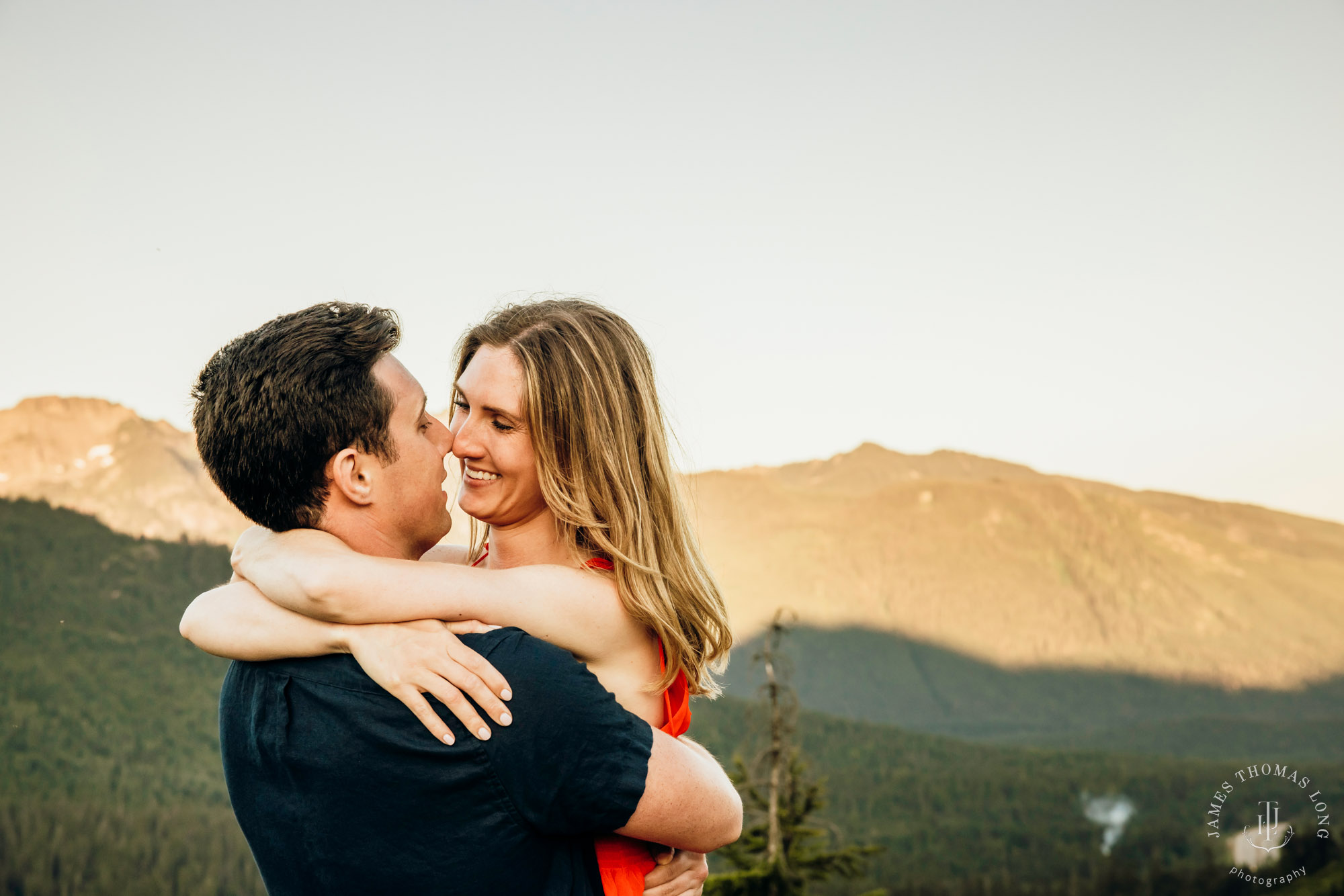 Adventure engagement in the Cascades by Snoqualmie adventure elopement photographer James Thomas Long Photography