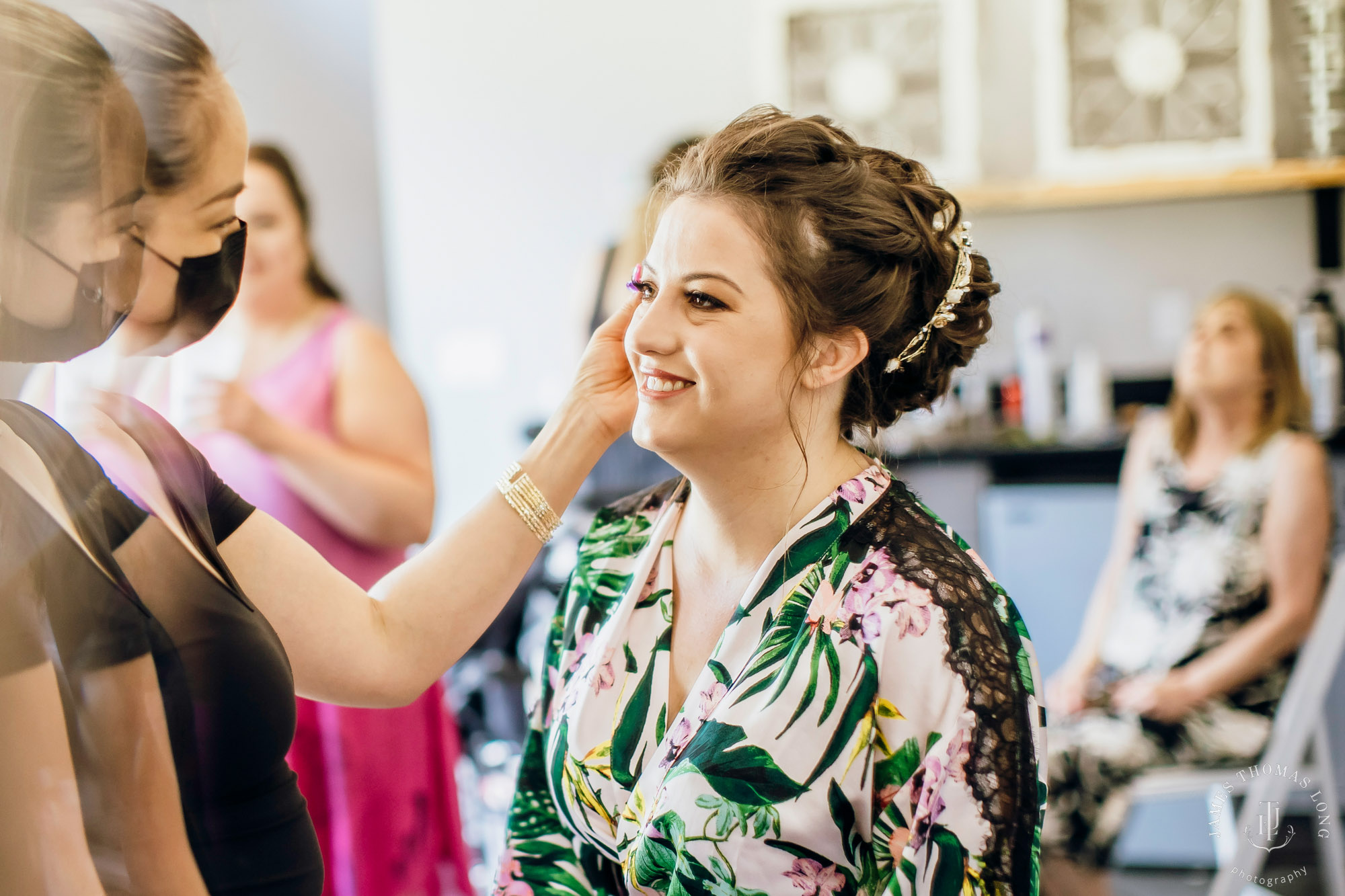 North Fork Farm Snoqualmie wedding by Snoqualmie wedding photographer James Thomas Long Photography