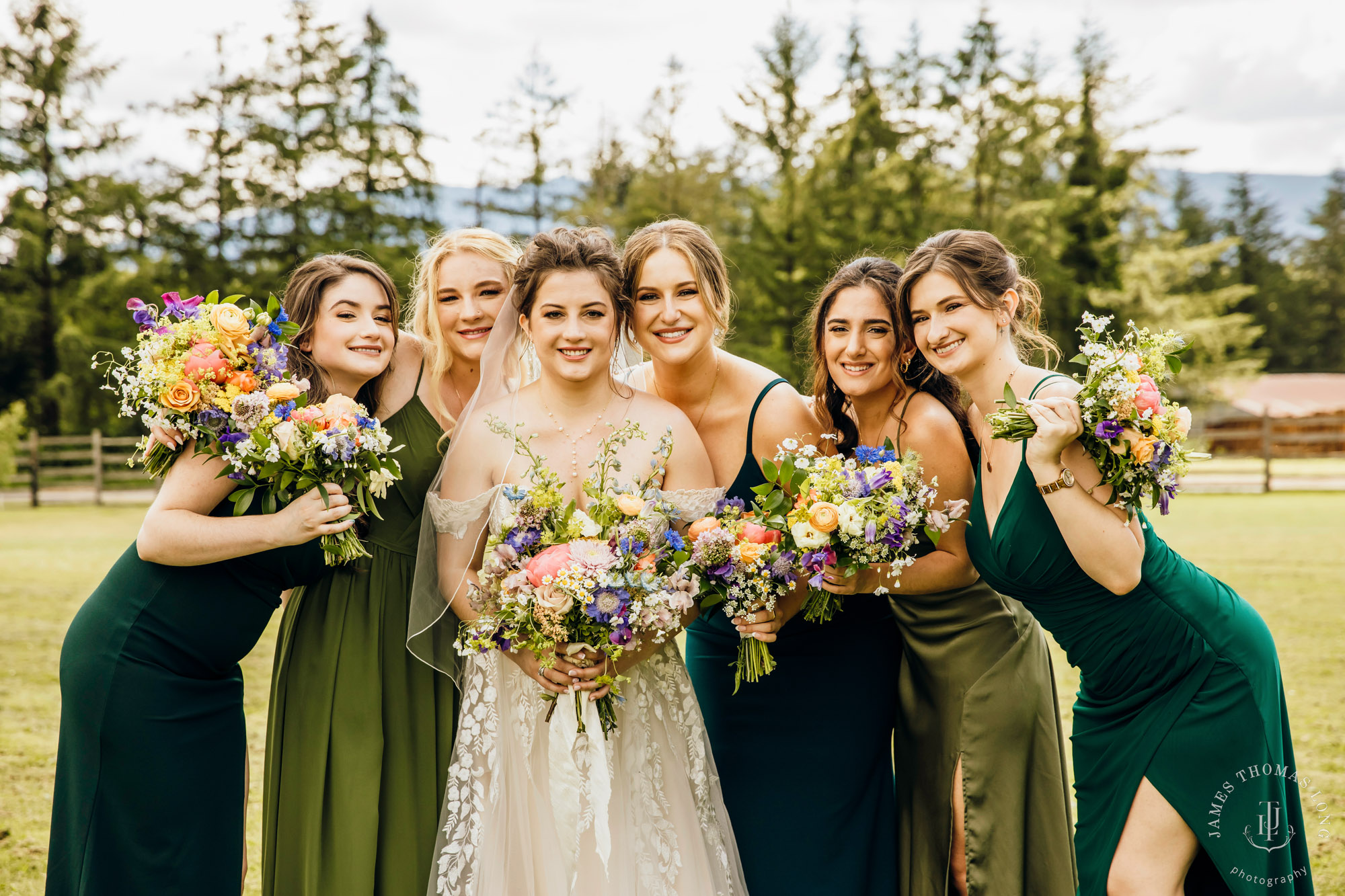 North Fork Farm Snoqualmie wedding by Snoqualmie wedding photographer James Thomas Long Photography