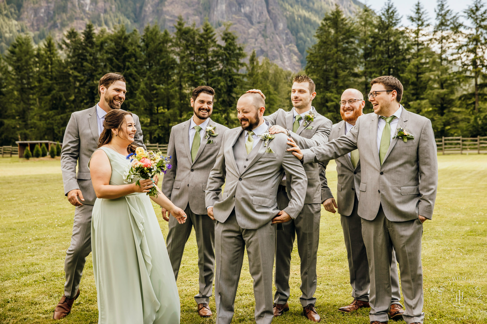 North Fork Farm Snoqualmie wedding by Snoqualmie wedding photographer James Thomas Long Photography