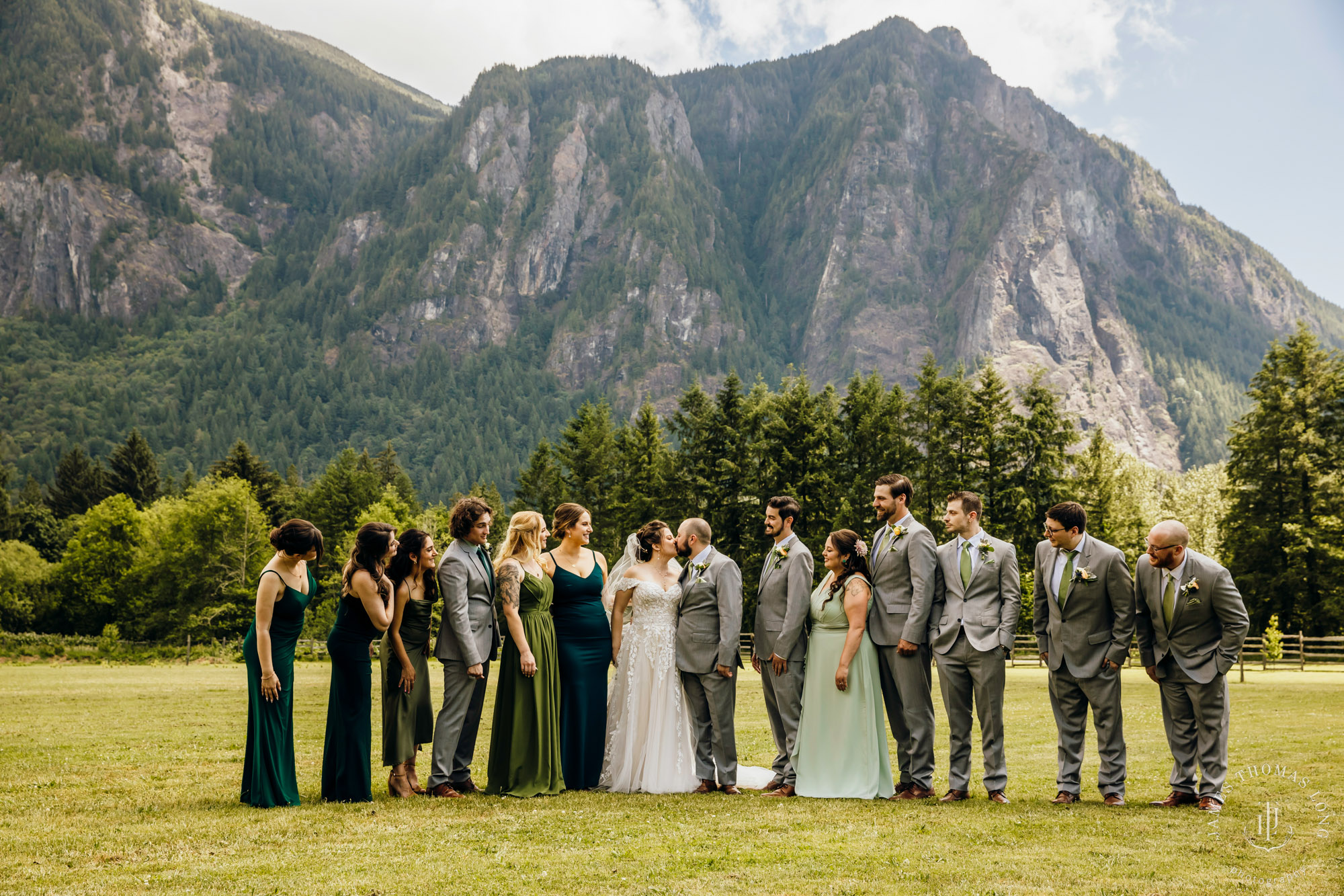 North Fork Farm Snoqualmie wedding by Snoqualmie wedding photographer James Thomas Long Photography