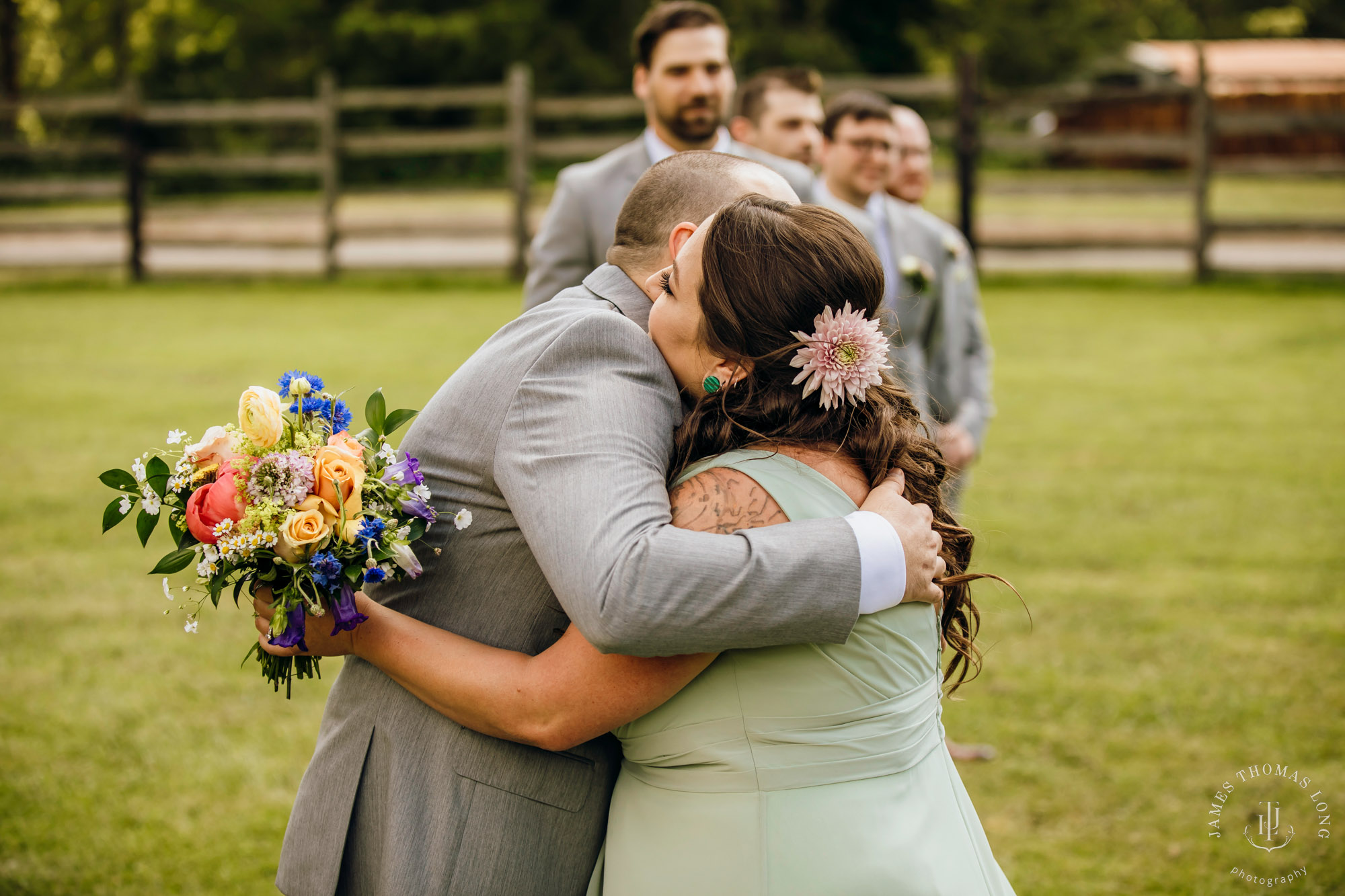 North Fork Farm Snoqualmie wedding by Snoqualmie wedding photographer James Thomas Long Photography