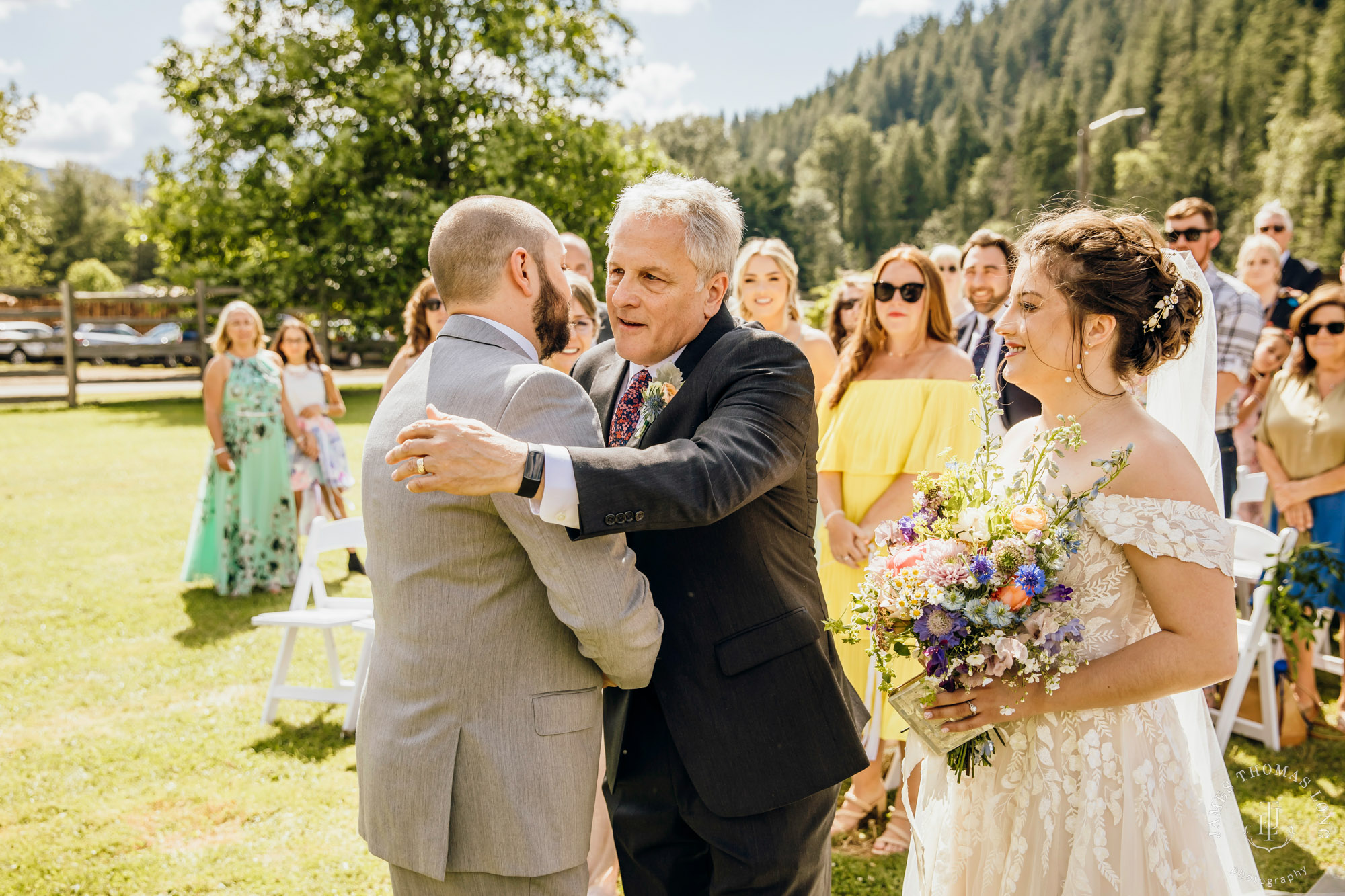 North Fork Farm Snoqualmie wedding by Snoqualmie wedding photographer James Thomas Long Photography