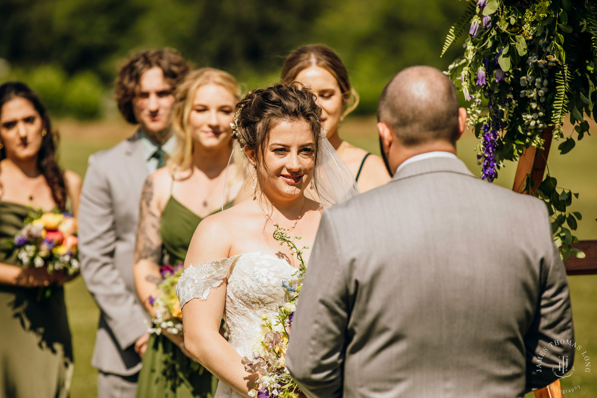 North Fork Farm Snoqualmie wedding by Snoqualmie wedding photographer James Thomas Long Photography