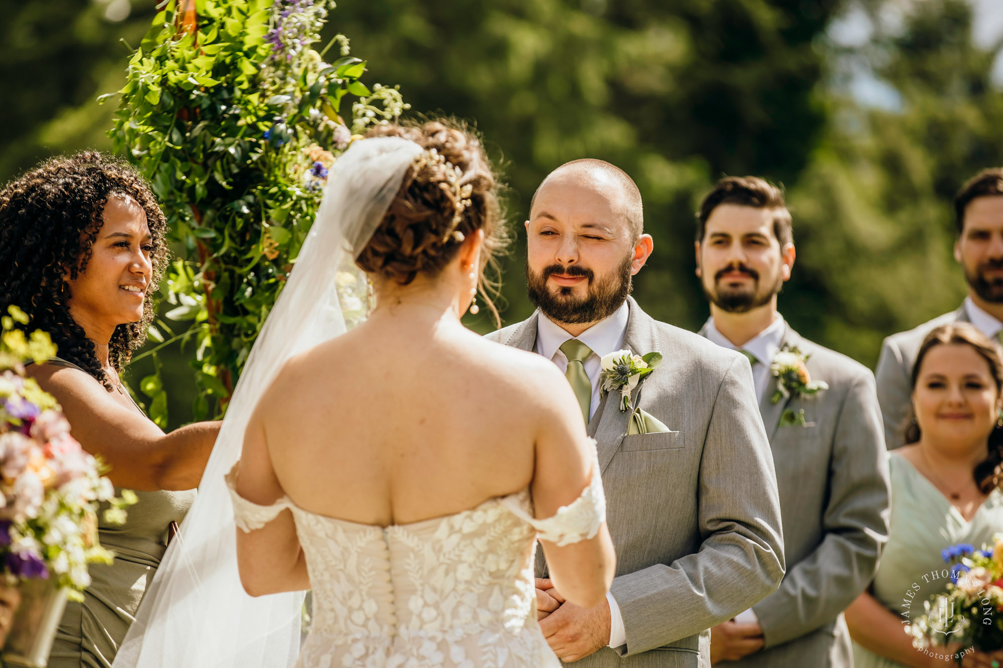 North Fork Farm Snoqualmie wedding by Snoqualmie wedding photographer James Thomas Long Photography