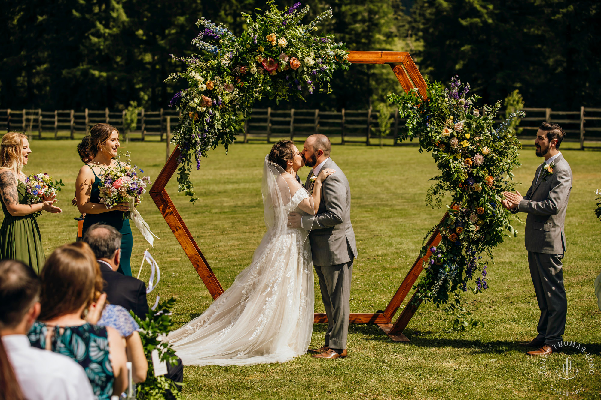 North Fork Farm Snoqualmie wedding by Snoqualmie wedding photographer James Thomas Long Photography